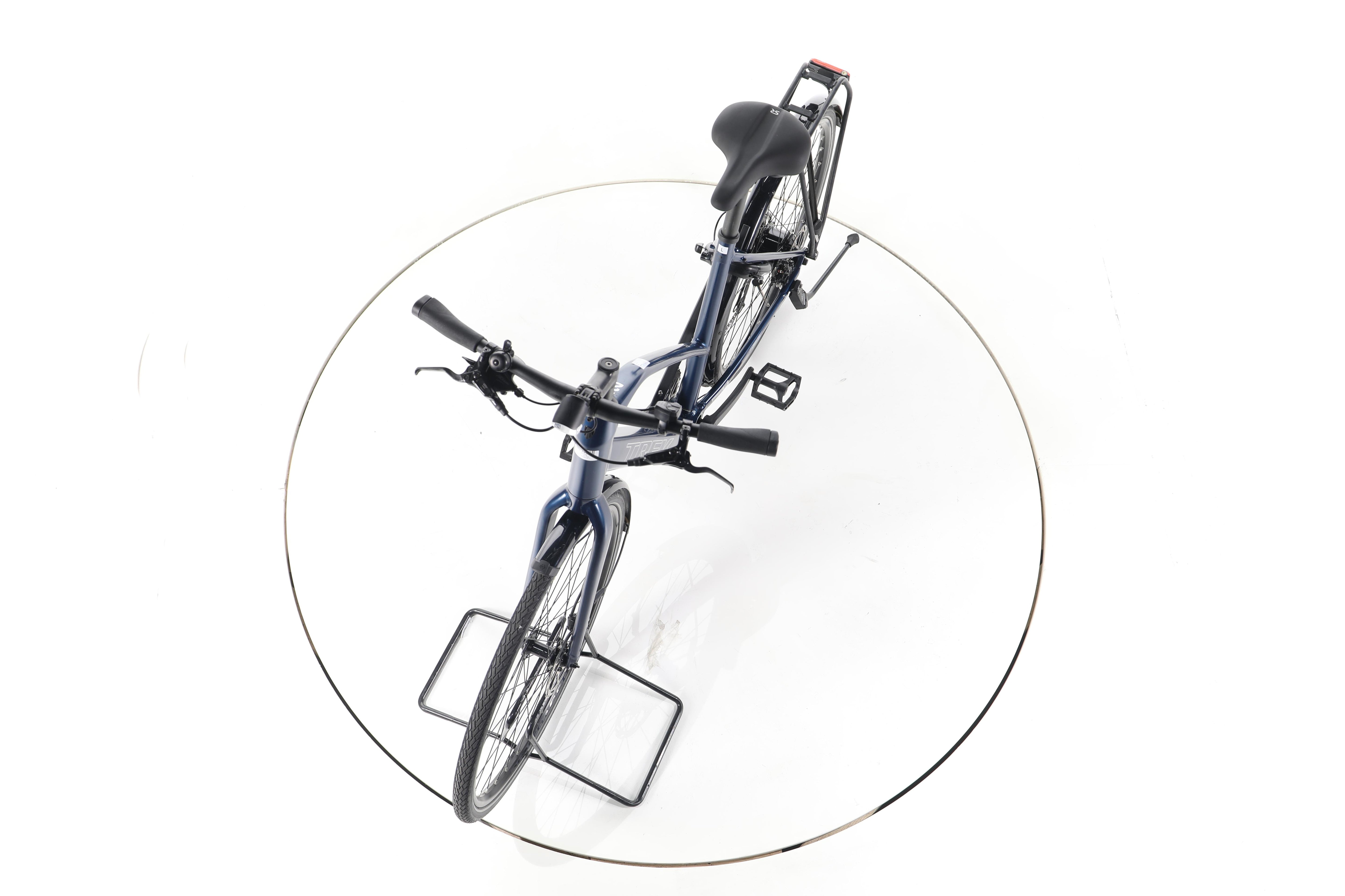 Trek Fx+ 2 Stagger Trekking E-Bike - Image 17