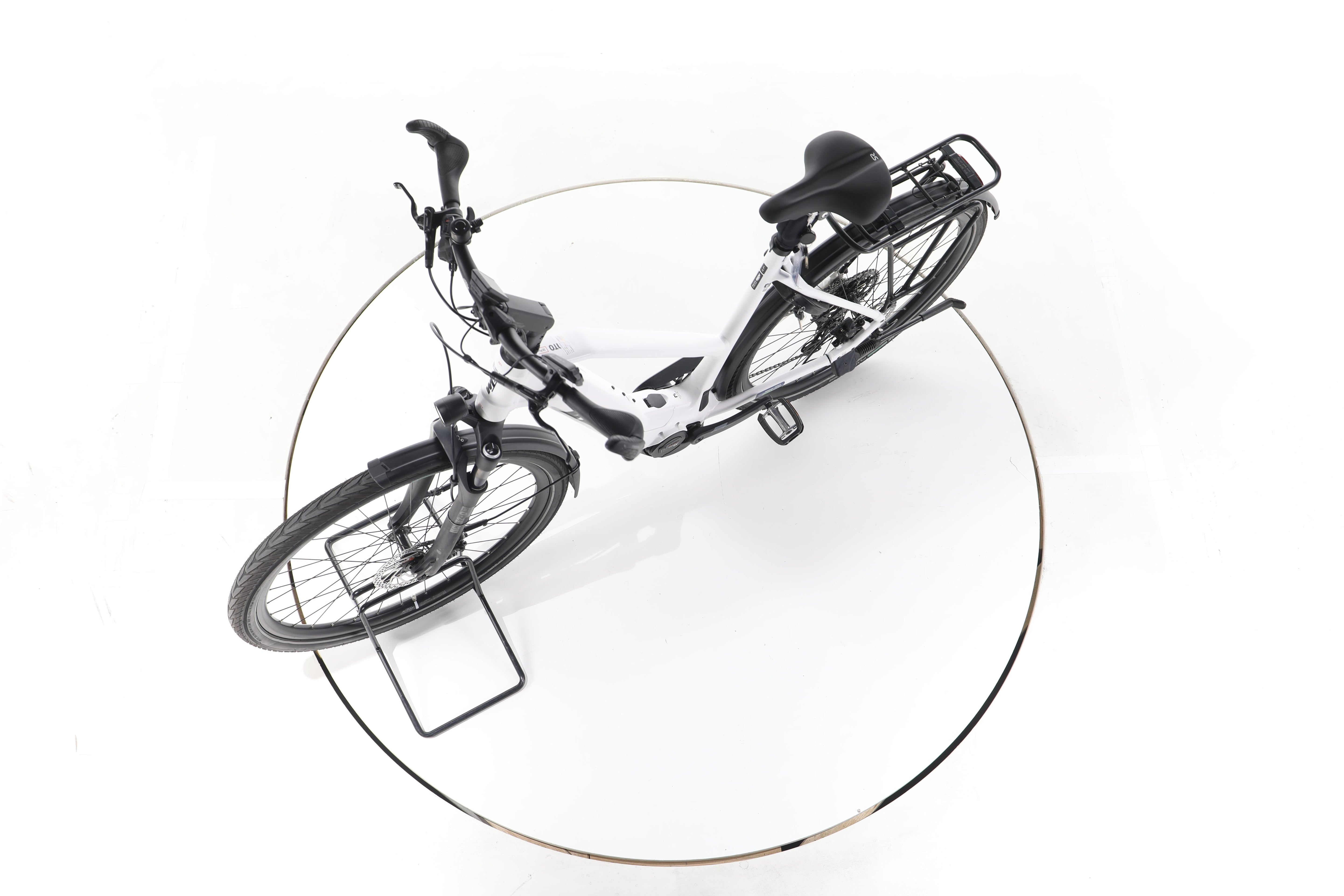 KTM Cento 10 Plus Trekking E-Bike 2024 - Image 18