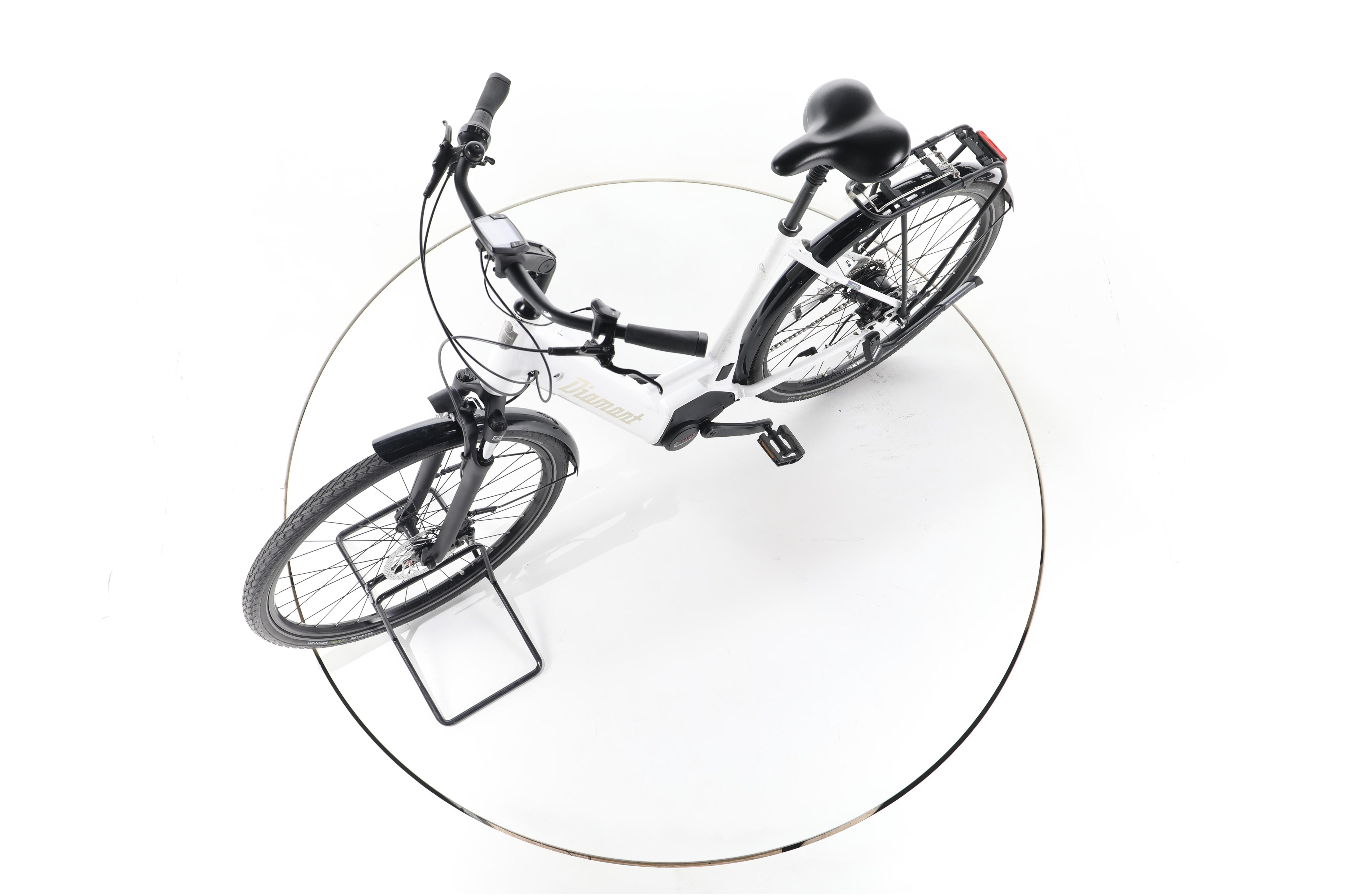 Diamant Beryll deluxe + City E-Bike Tiefeinsteiger - Image 18