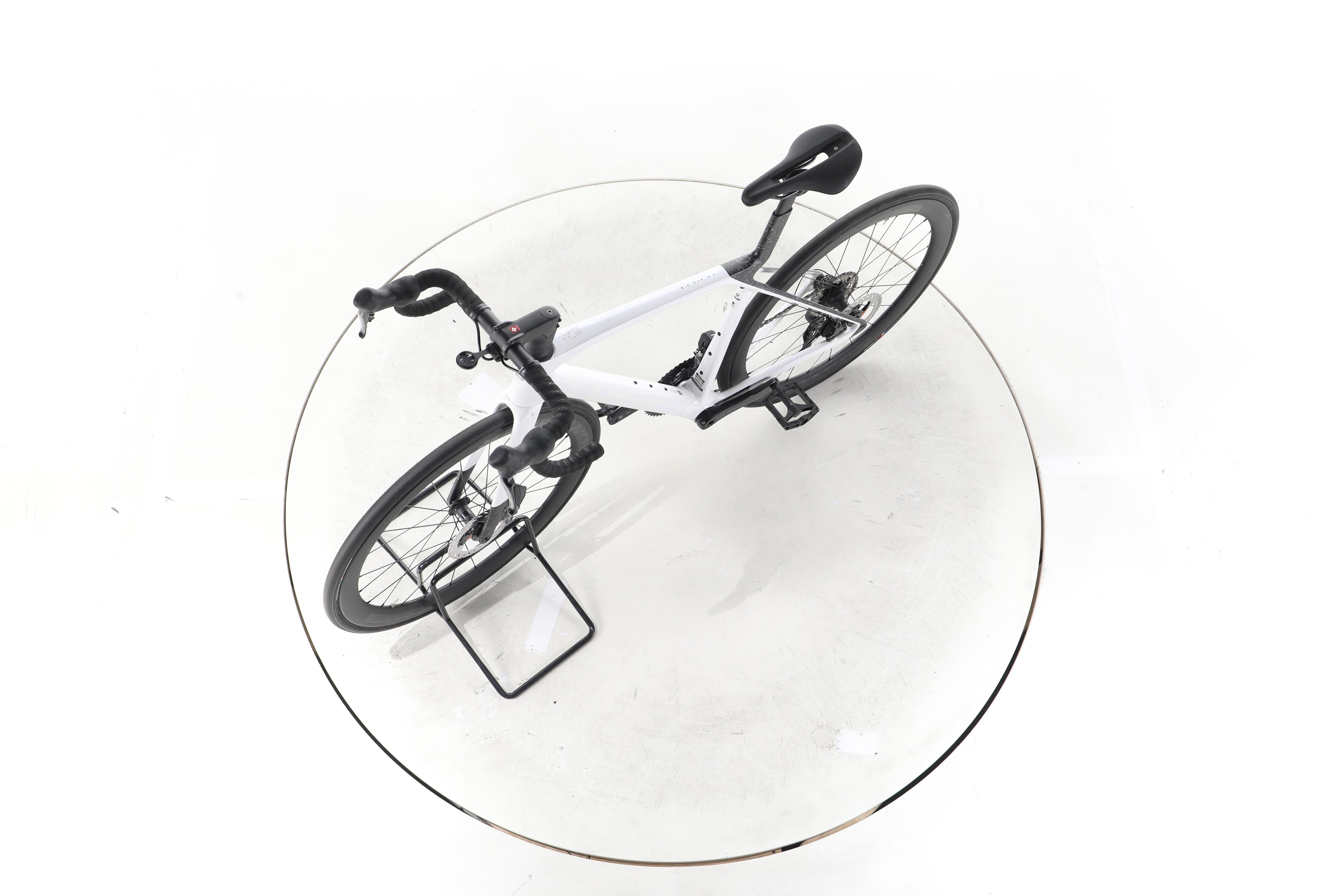 Trek Madone SL 6 Gen 8 Rennrad Carbon 2024 - Image 18