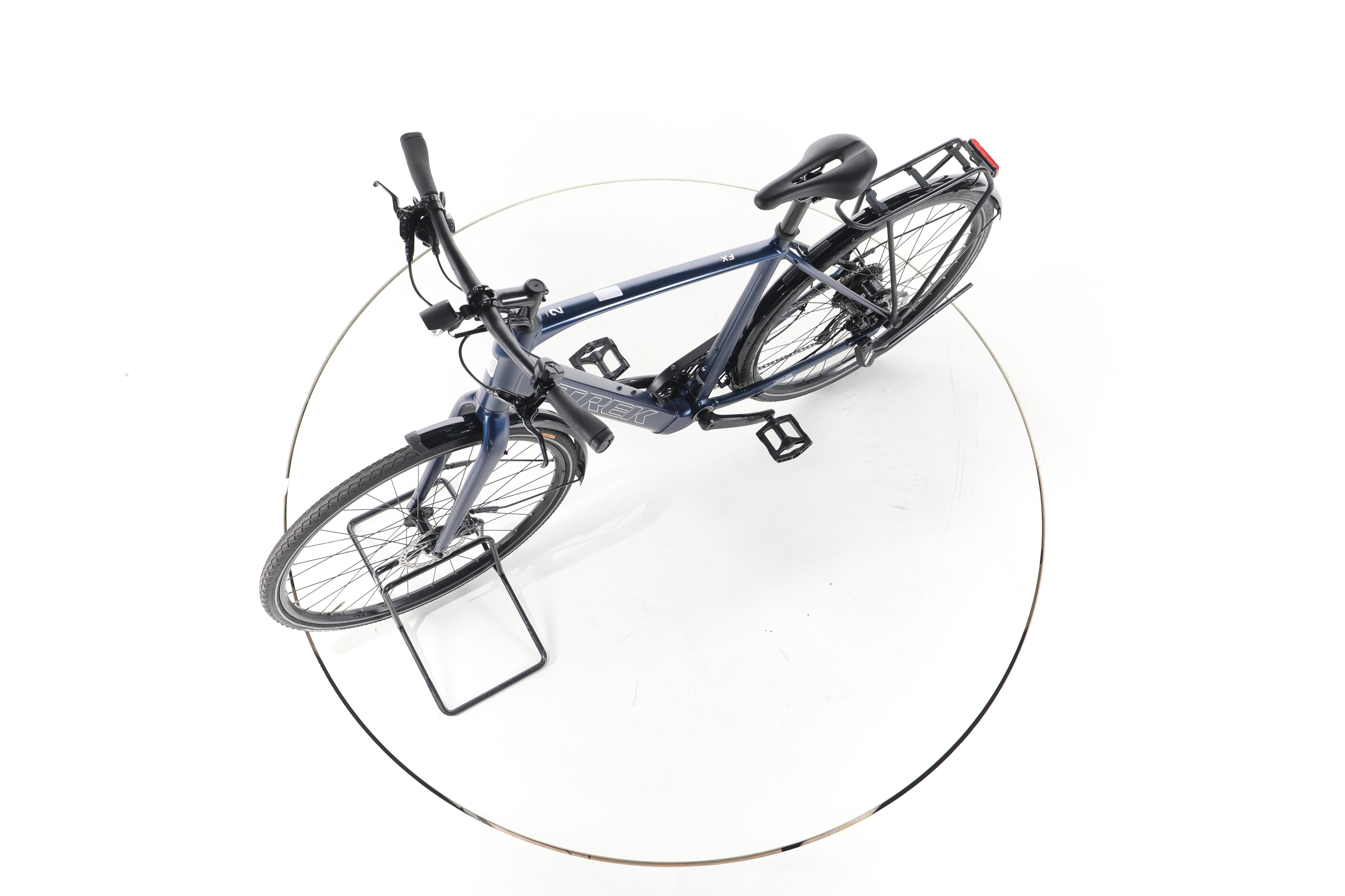 Trek FX+ 2 Trekking E-Bike - Image 18