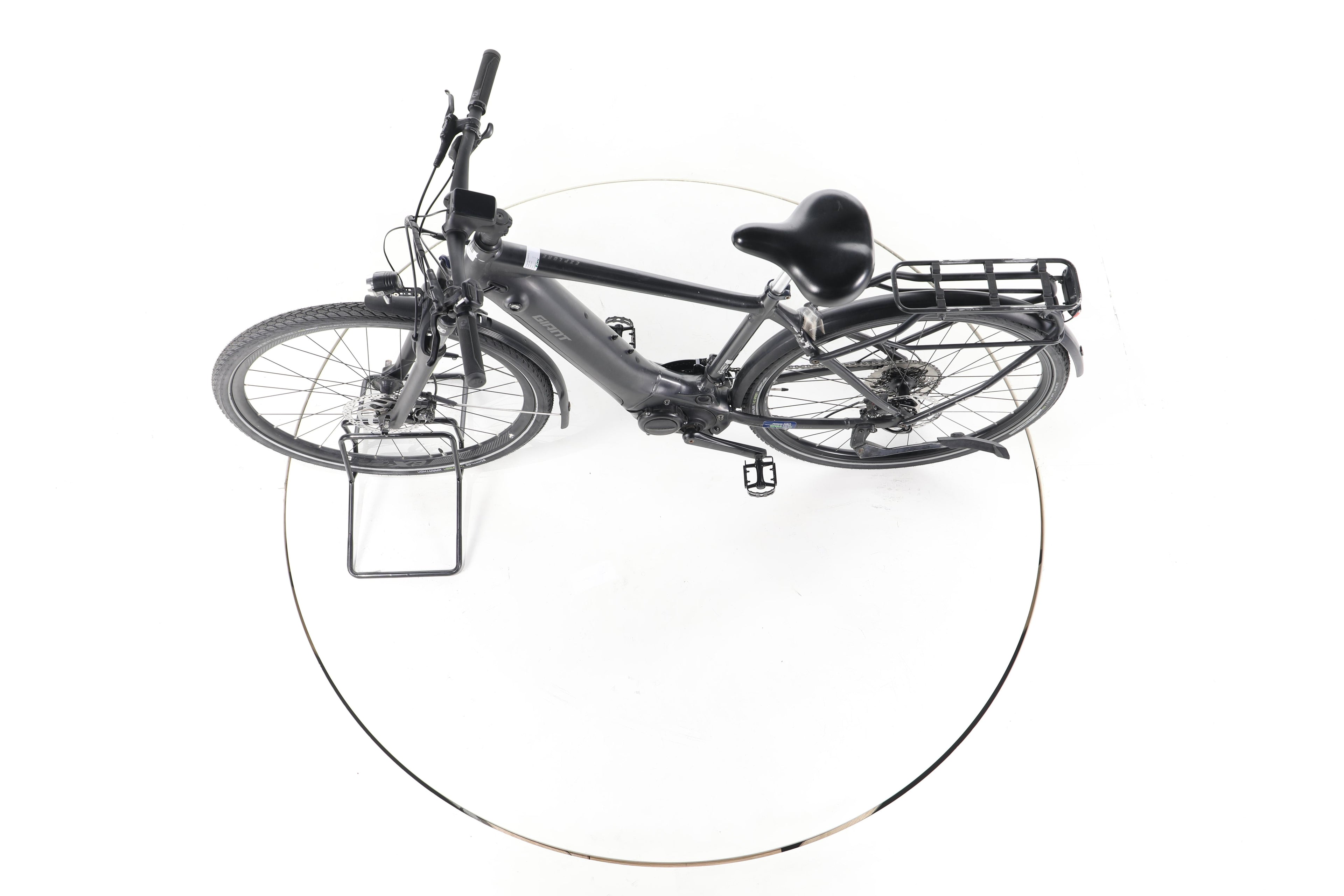 Giant Explore E+ 1 Trekking E-Bike - Image 19