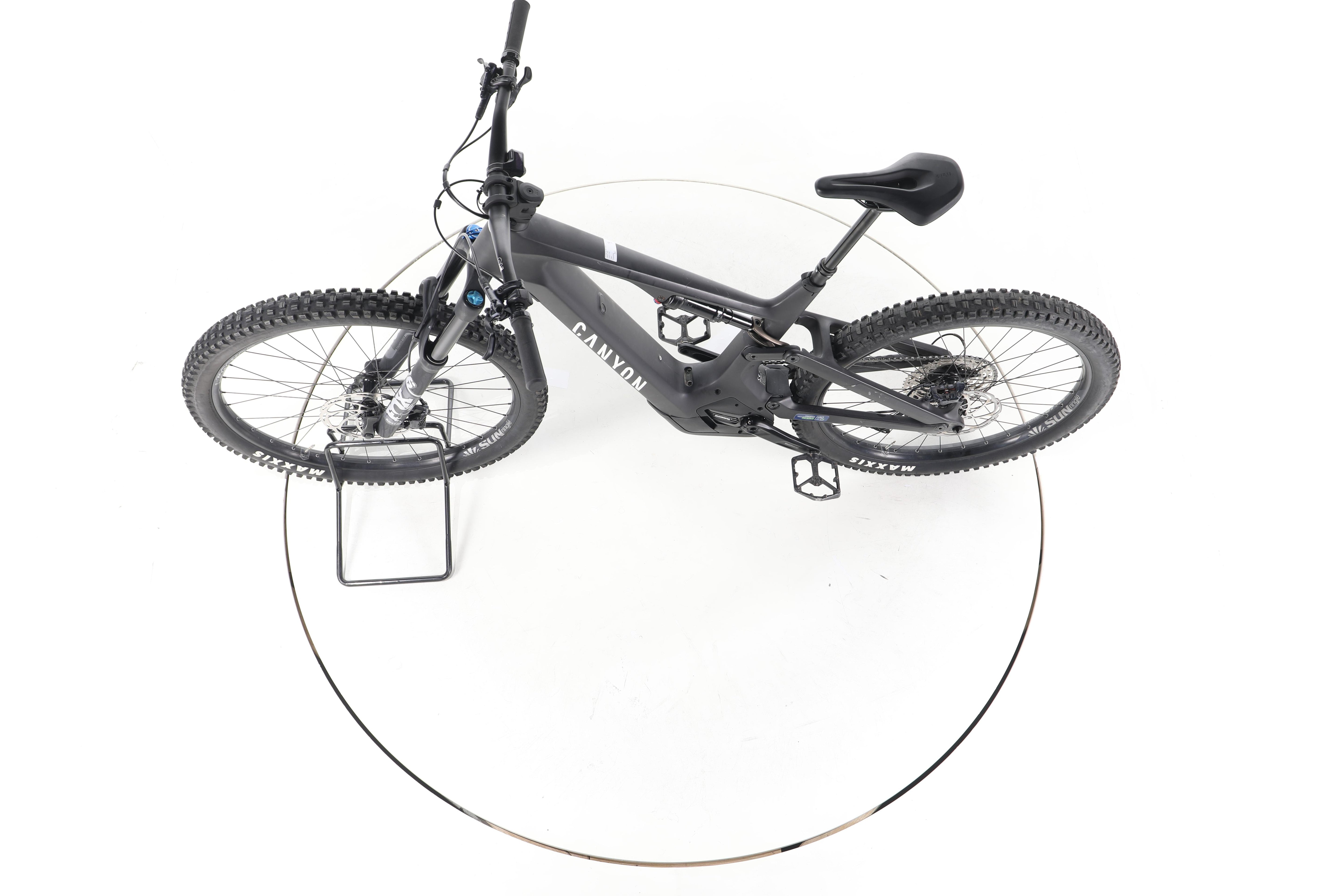 Canyon Spectral:ON CF 8 Fully E-Bike - Image 19