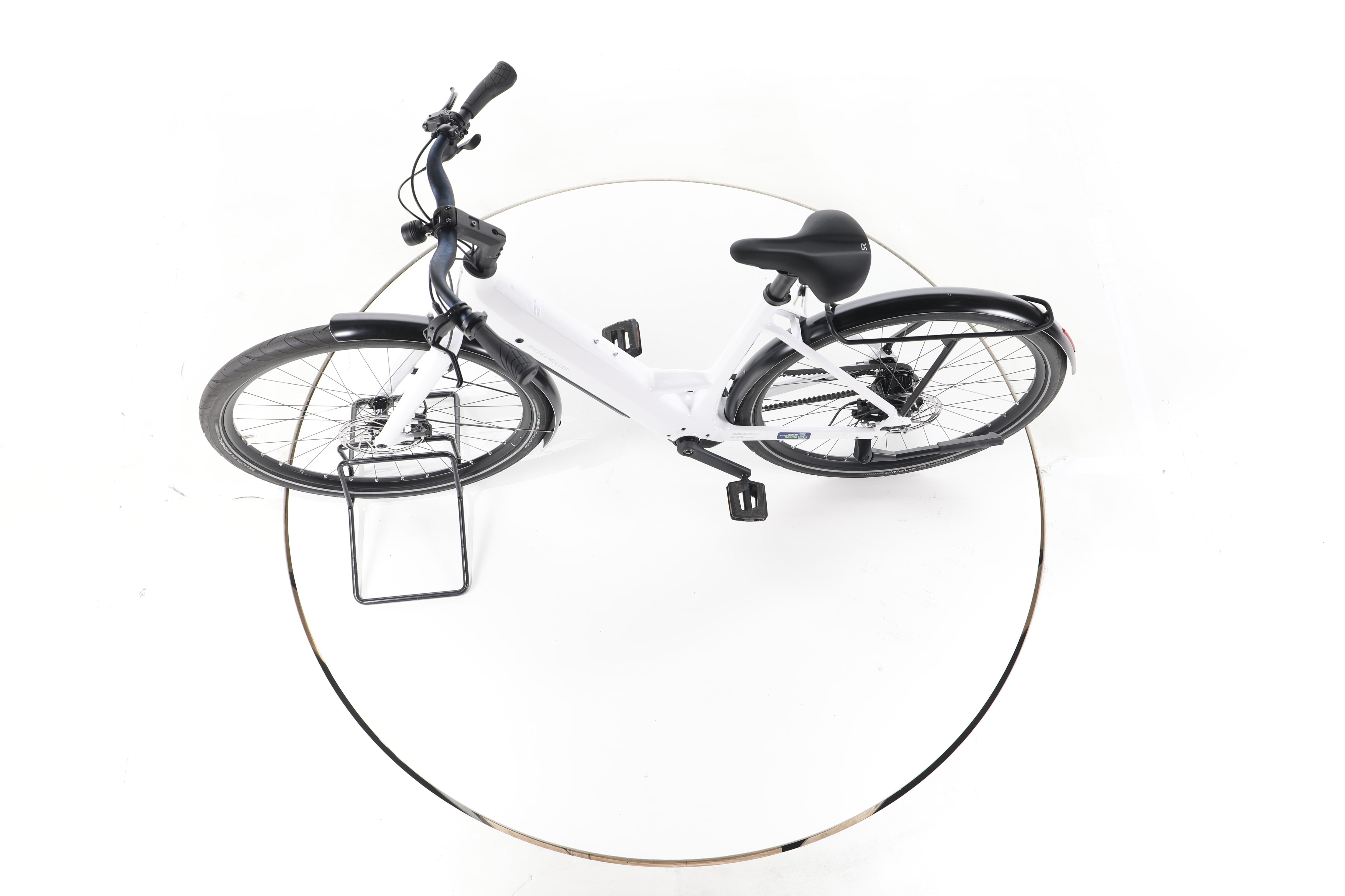 Riese & Müller UBN Six silent City E-Bike Tiefeinsteiger - Image 19
