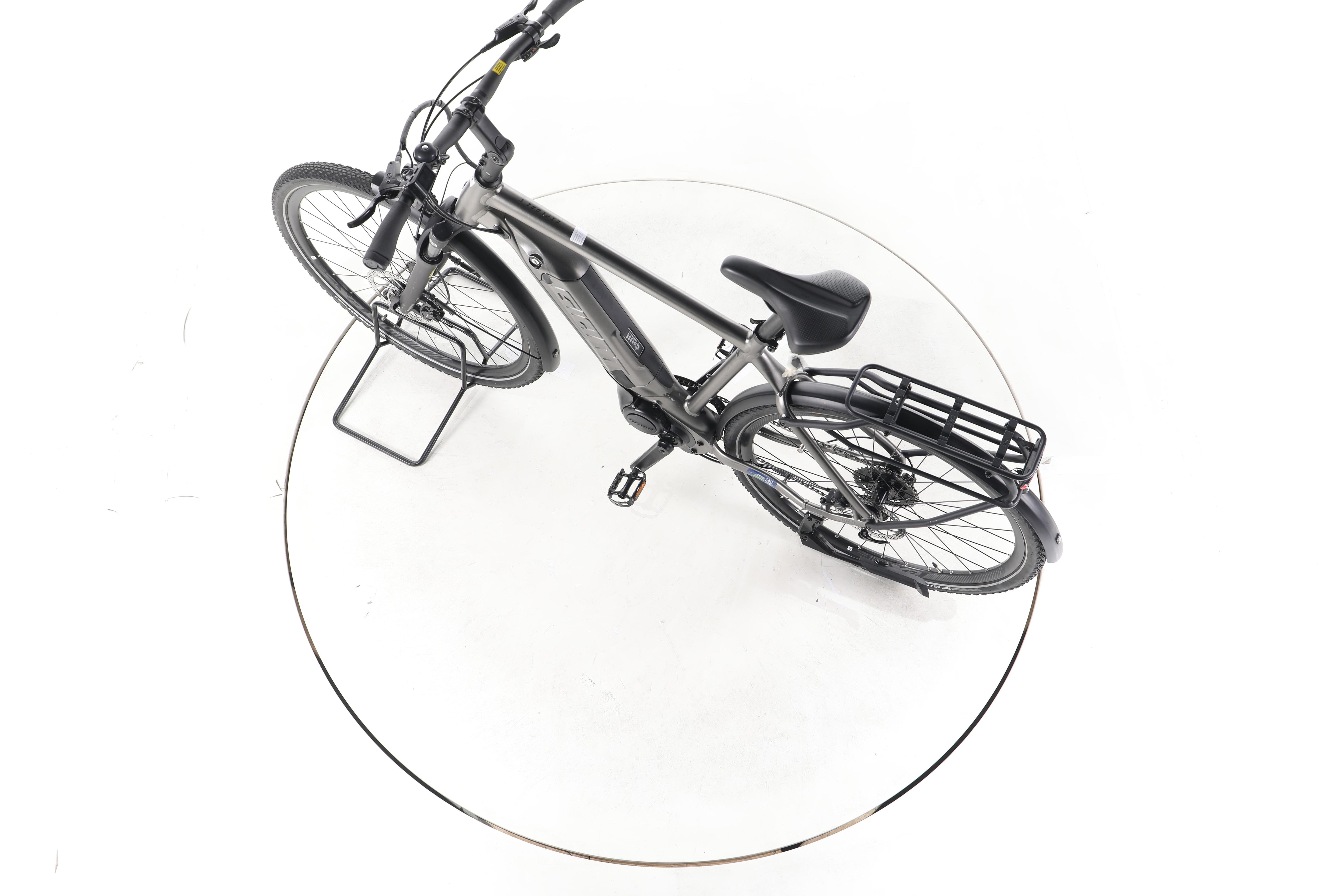Giant Explore E+3 Trekking E-Bike - Image 20