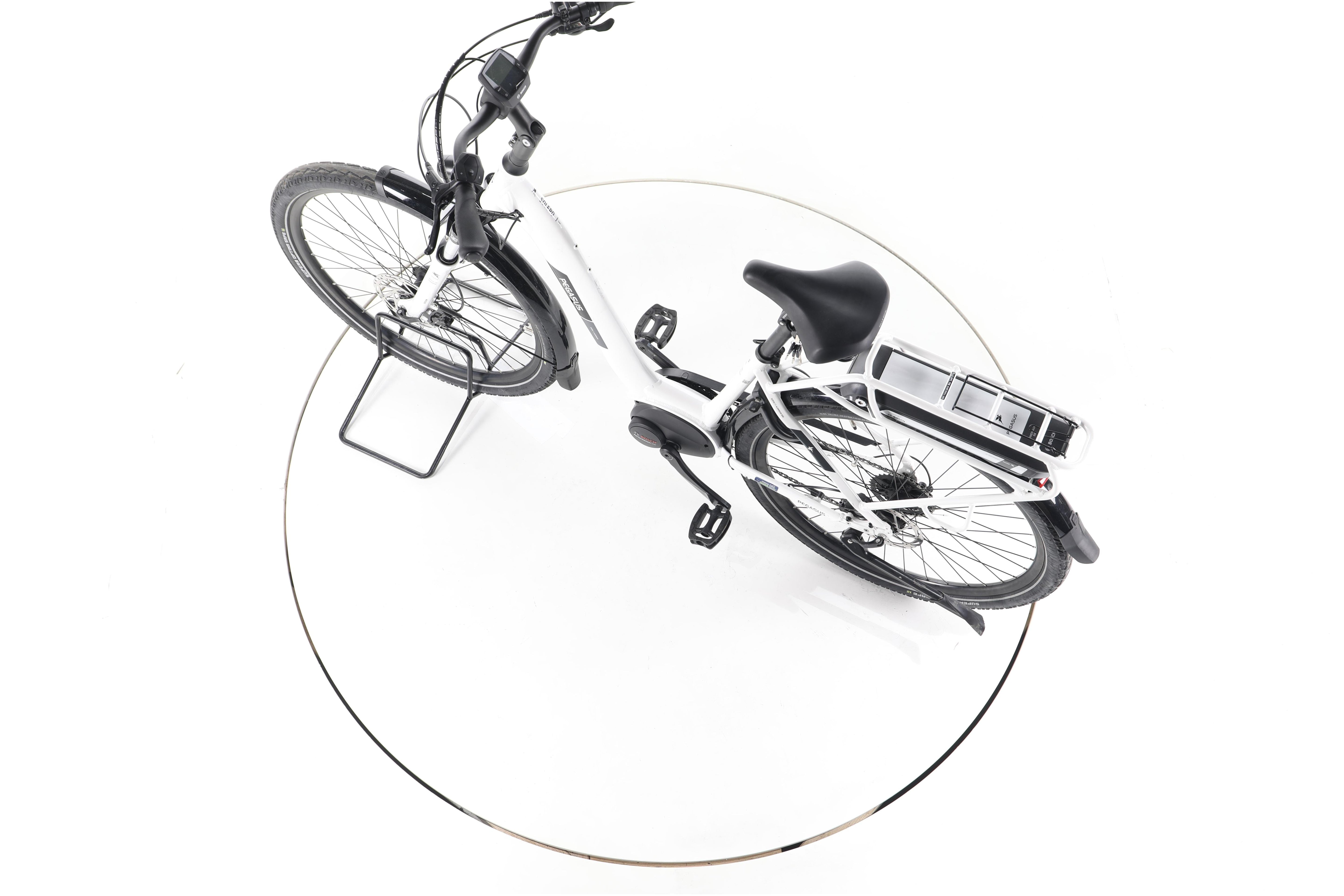 Pegasus Solero E9 Performance Trekking E-Bike Tiefeinsteiger - Image 20