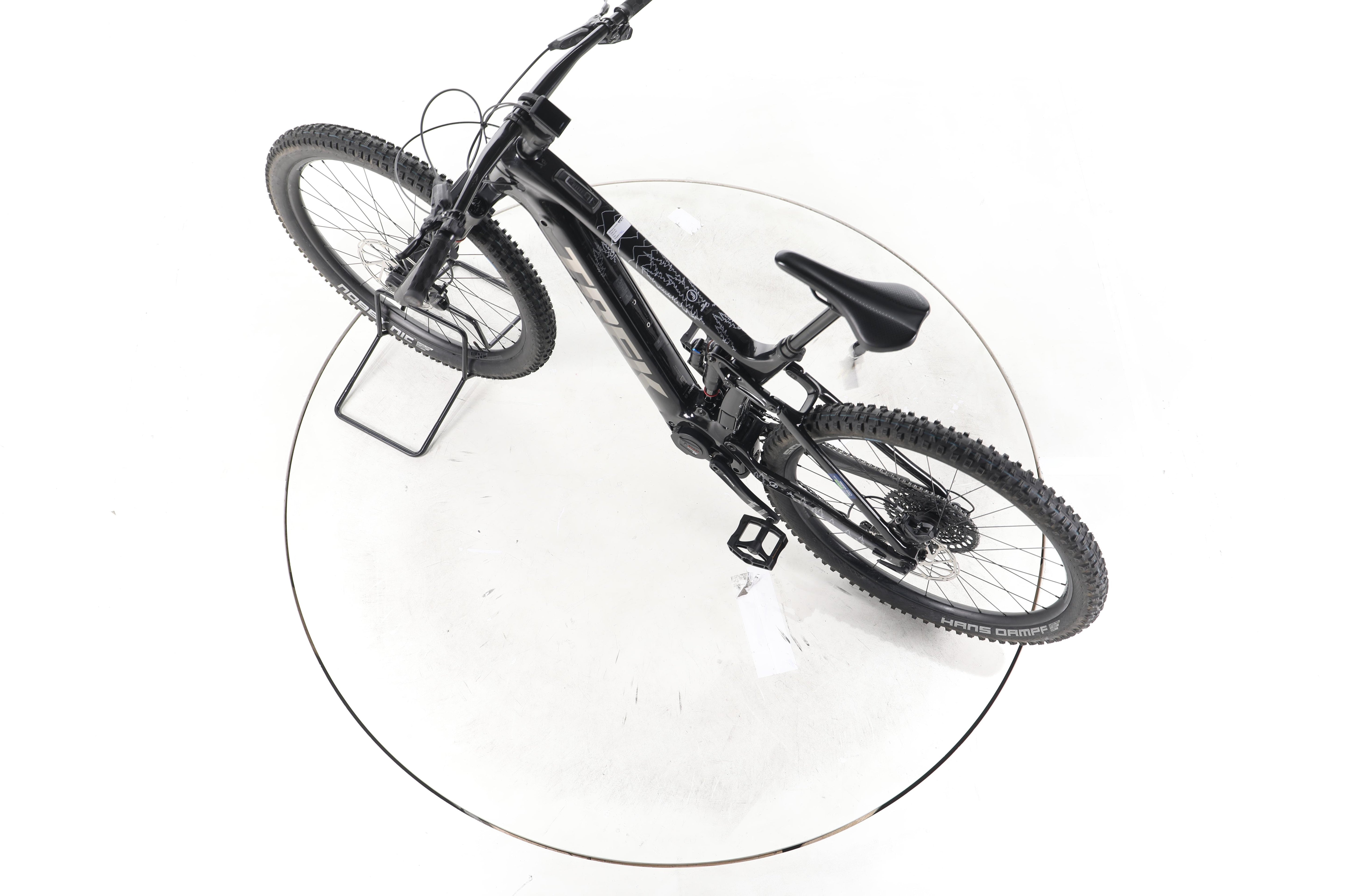 Trek Rail 9.8 XT Gen 4 E-Bike Fully Carbon 2024 - Image 20