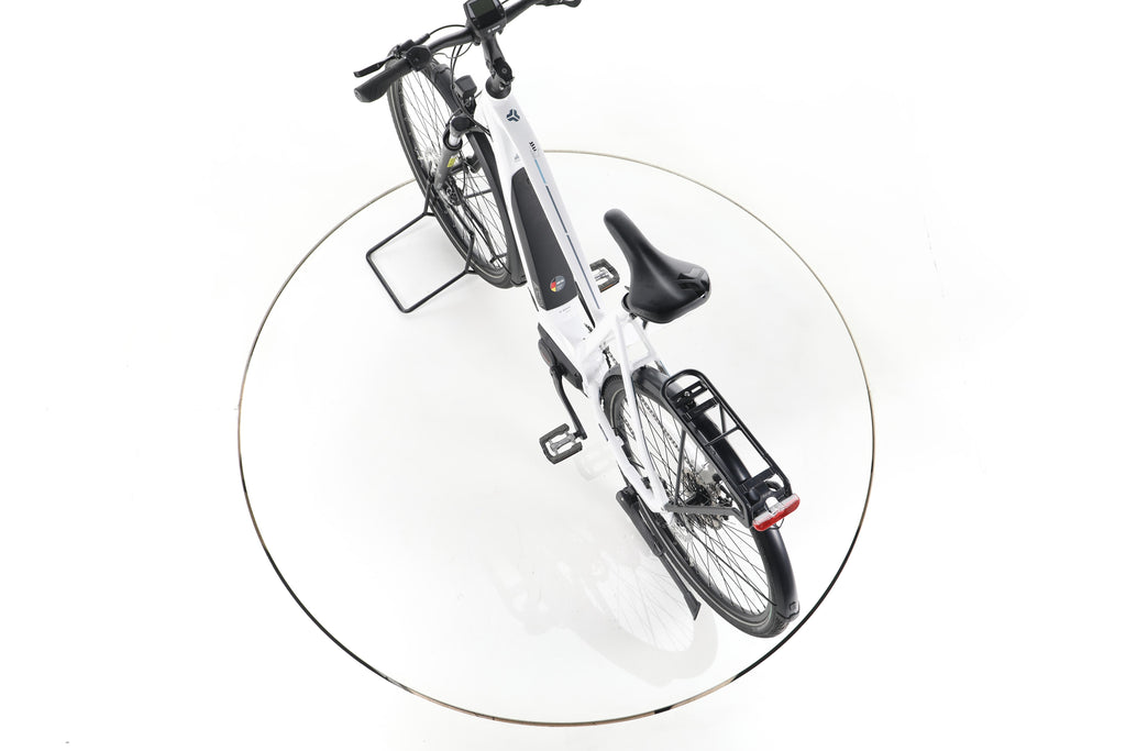 Carver Route E.420 Trekking E-Bike - Image 21