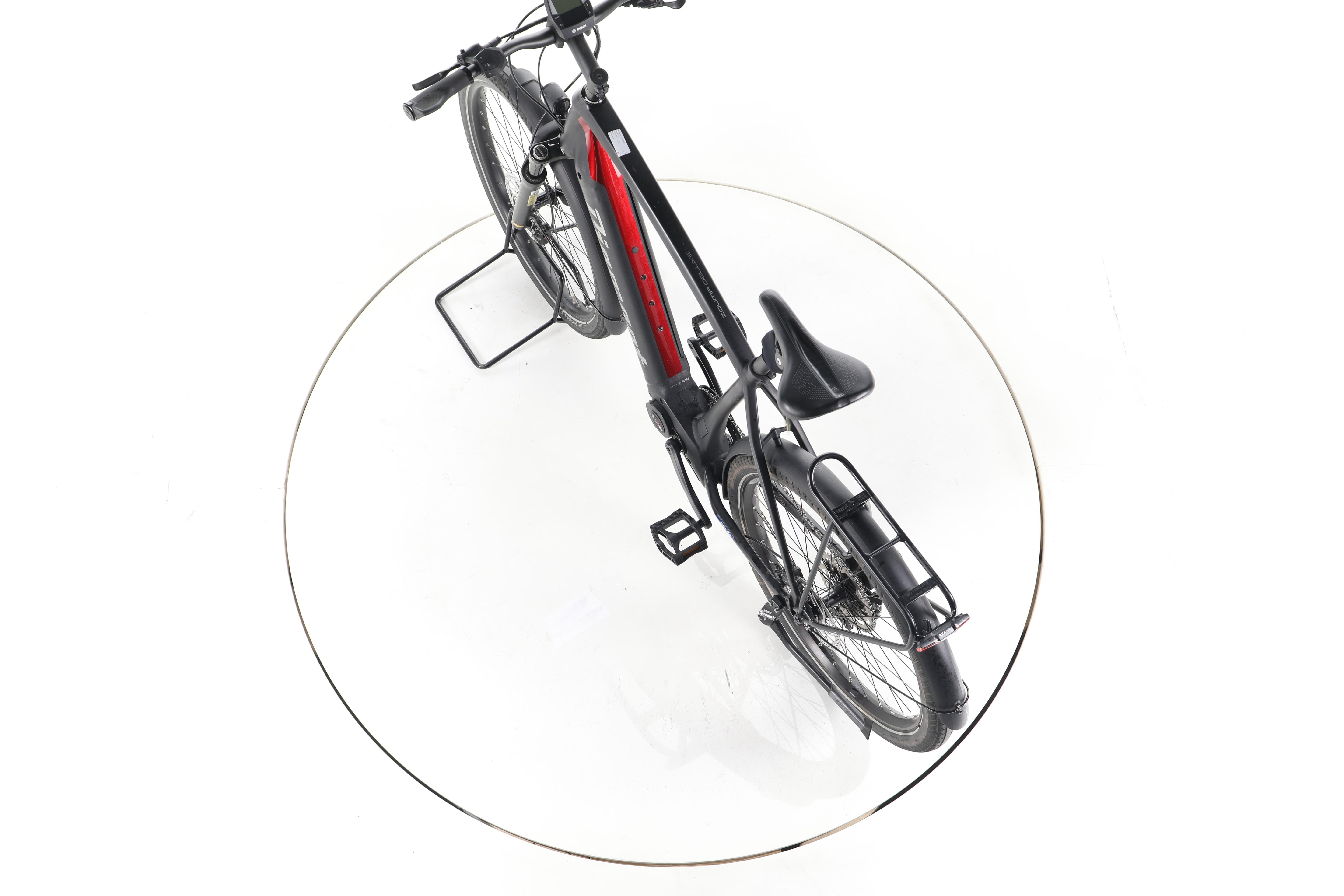 Diamant Zouma Deluxe+ Trekking E-Bike - Image 21