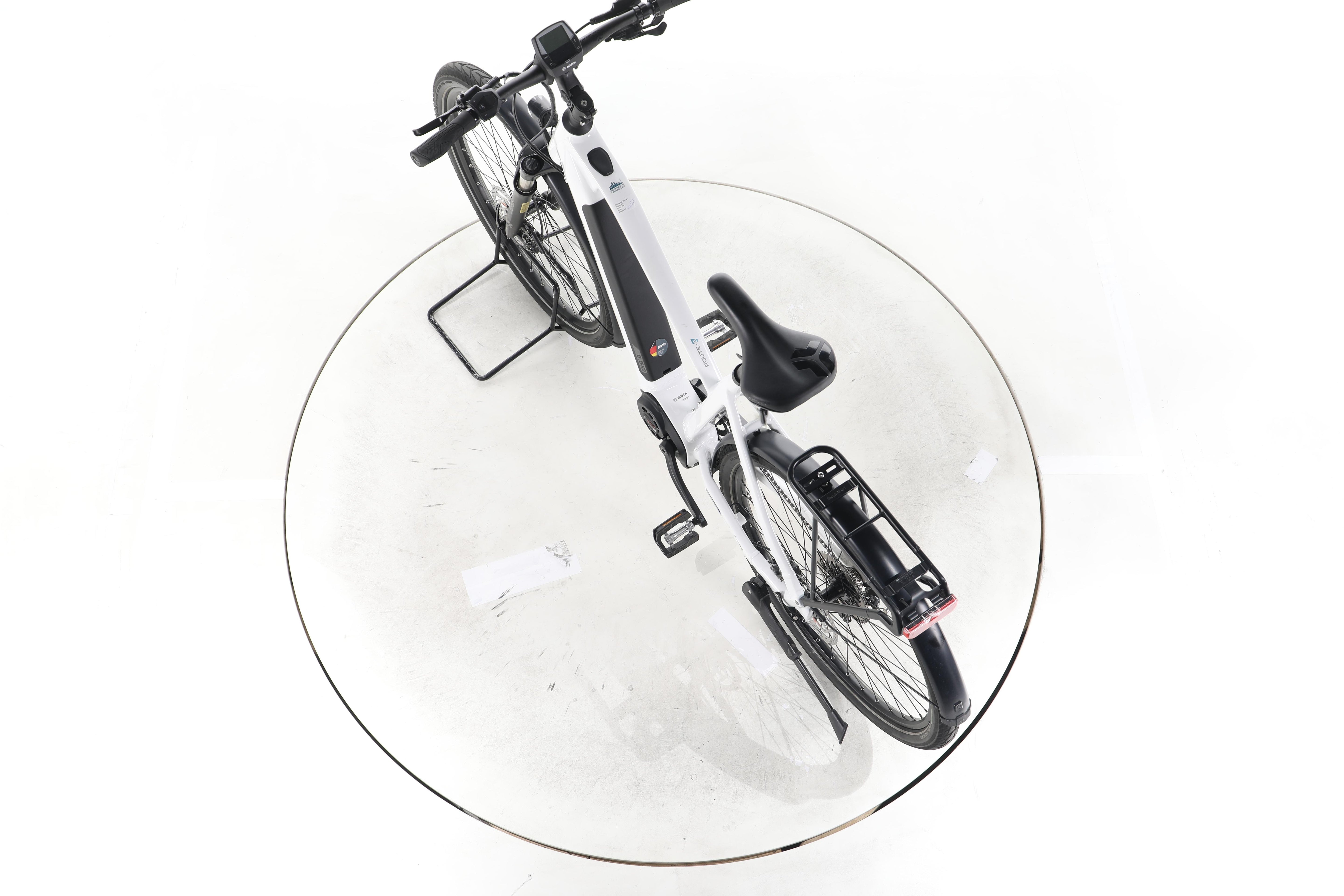 Carver Route E.510 Trekking E-Bike - Image 21