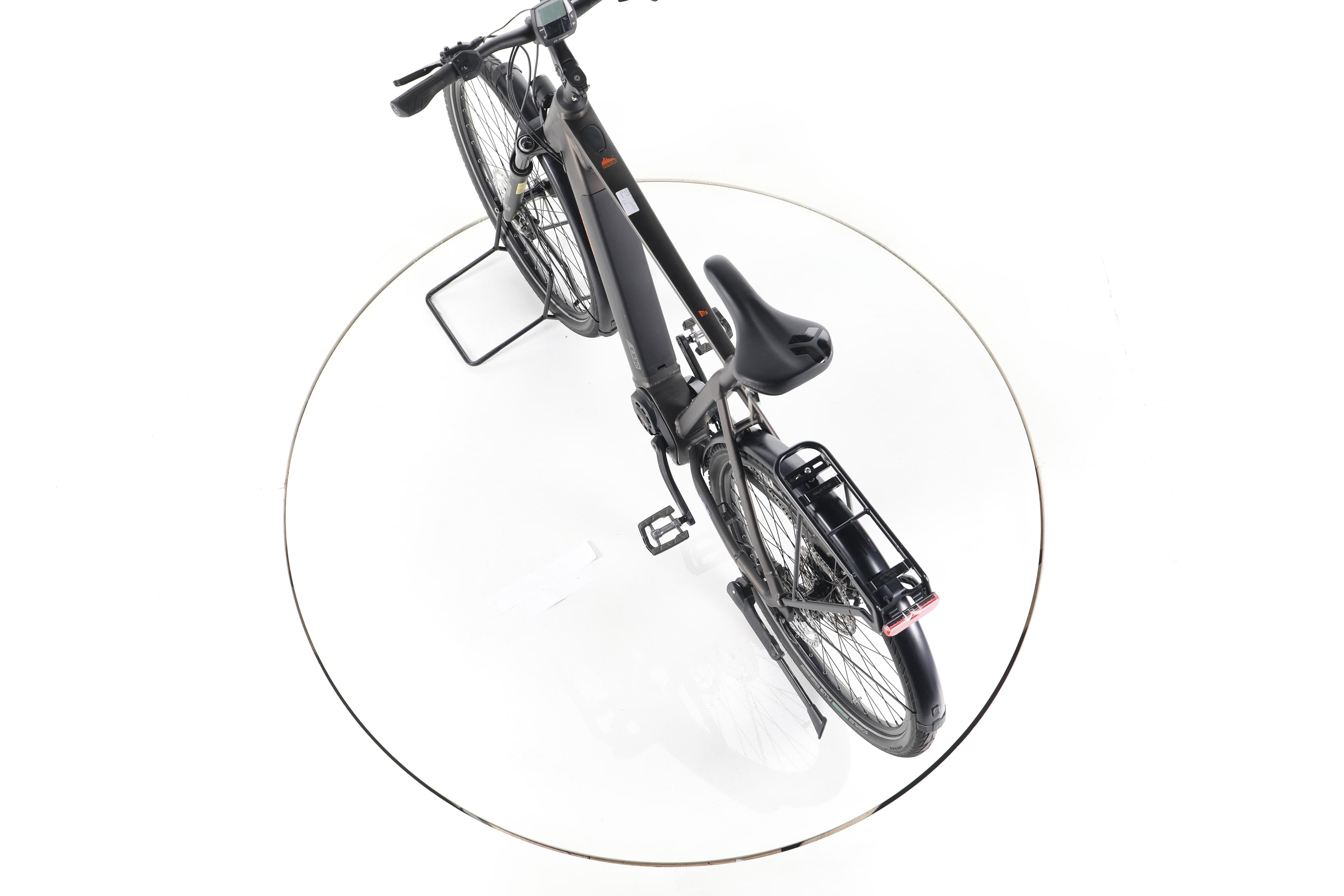 Carver Route E.530 Trekking E-Bike - Image 21