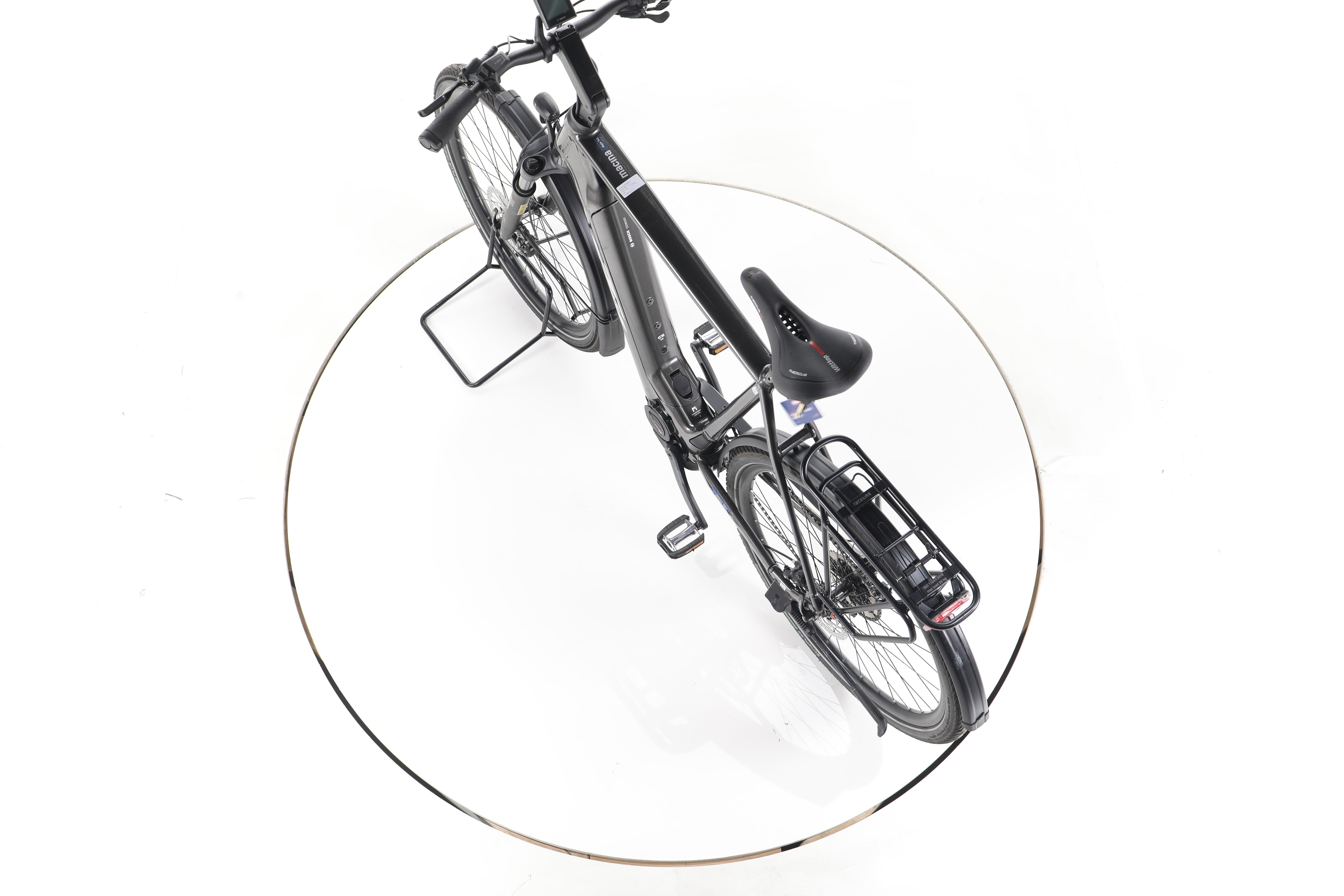 KTM Macina Style 740 Trekking E-Bike - Image 21