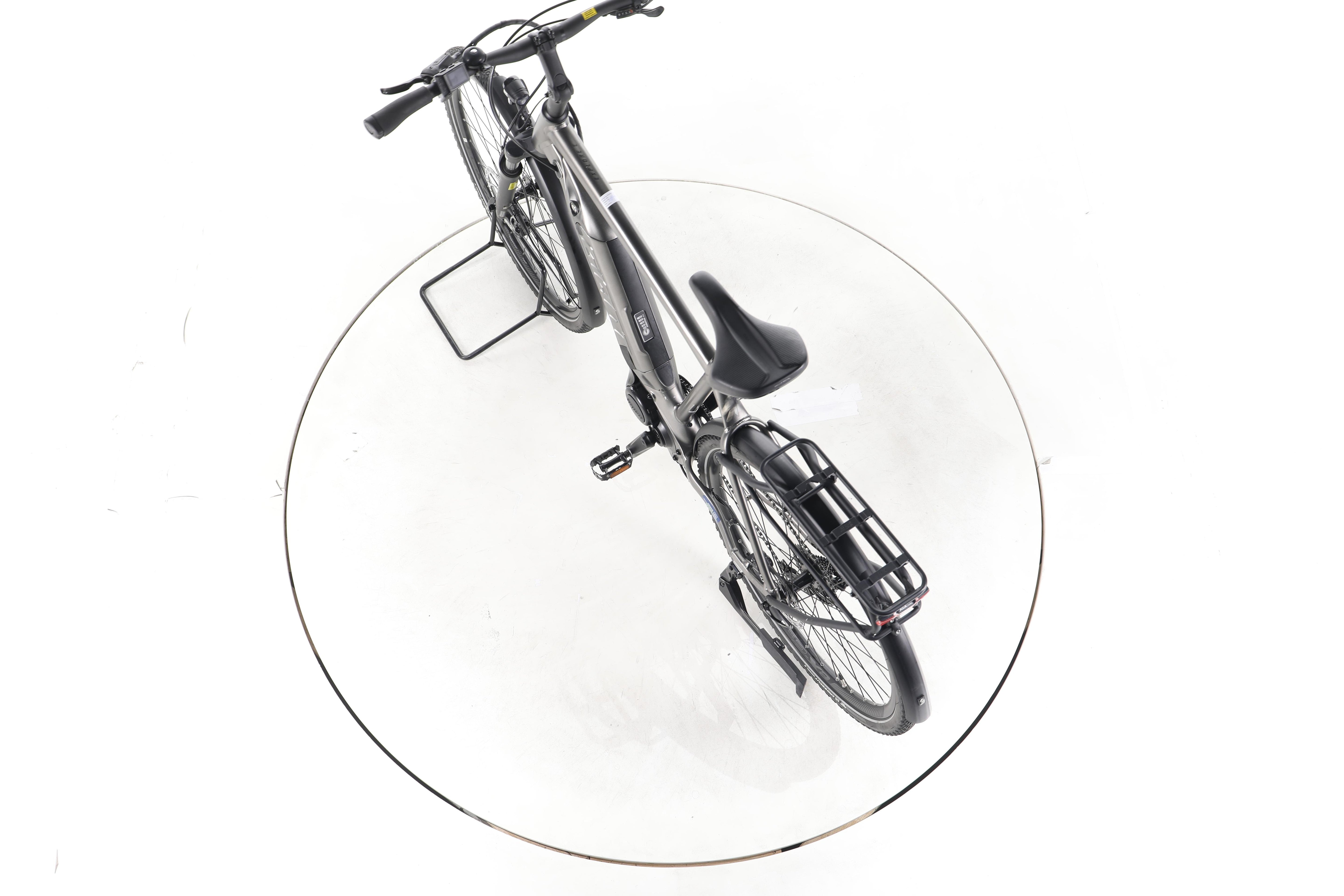 Giant Explore E+3 Trekking E-Bike - Image 21