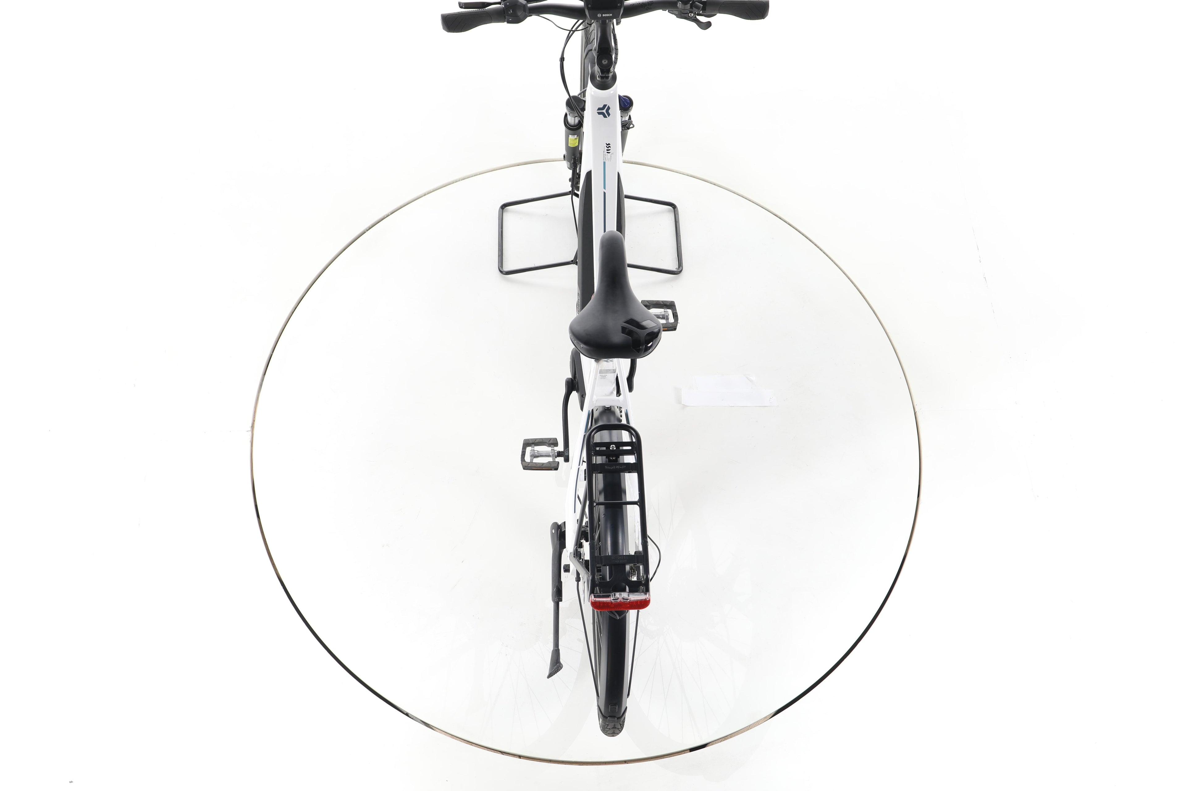 Carver Route E.420 Trekking E-Bike - Image 22