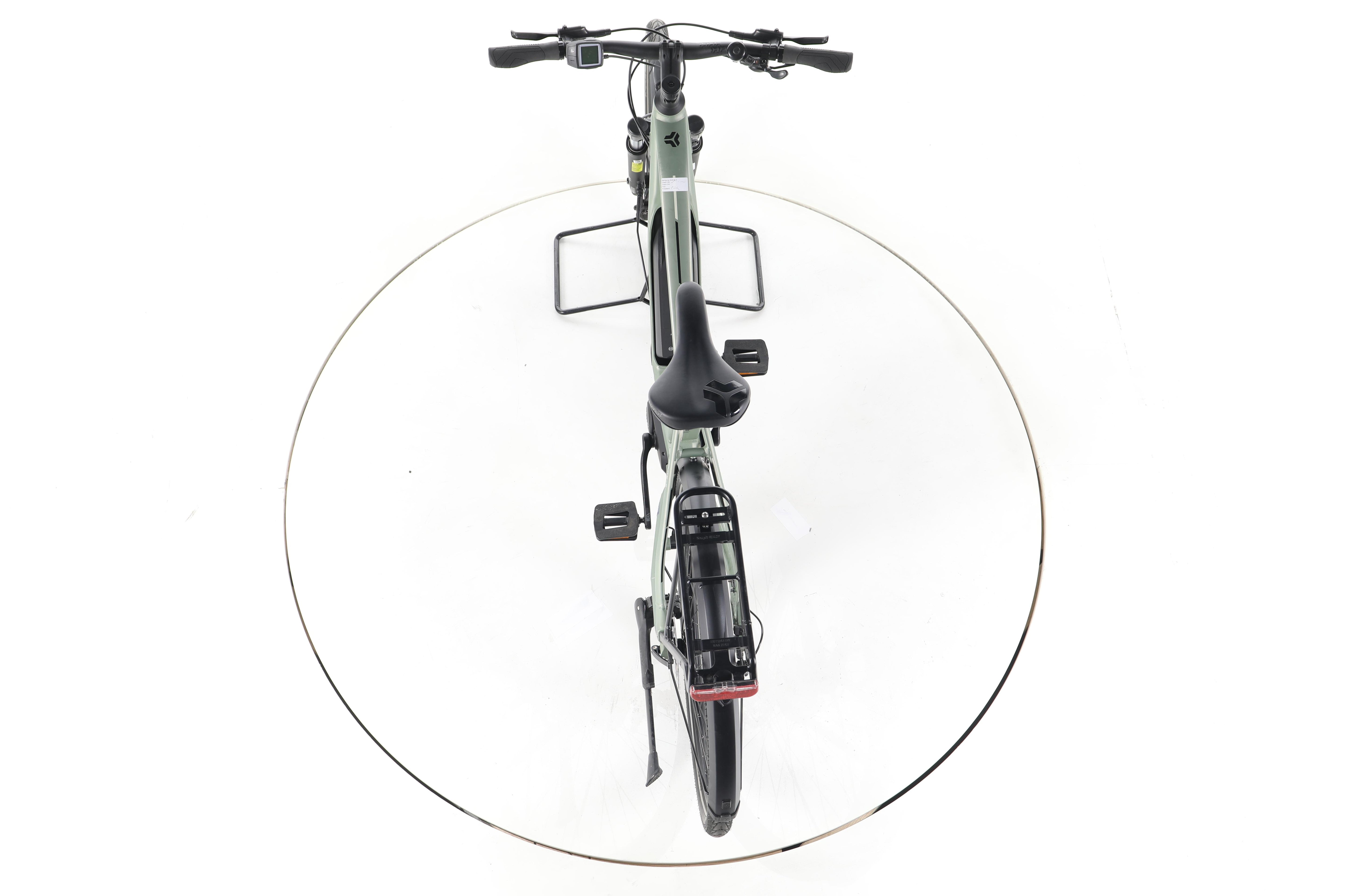 Carver Route E.410 Trekking E-Bike - Image 22