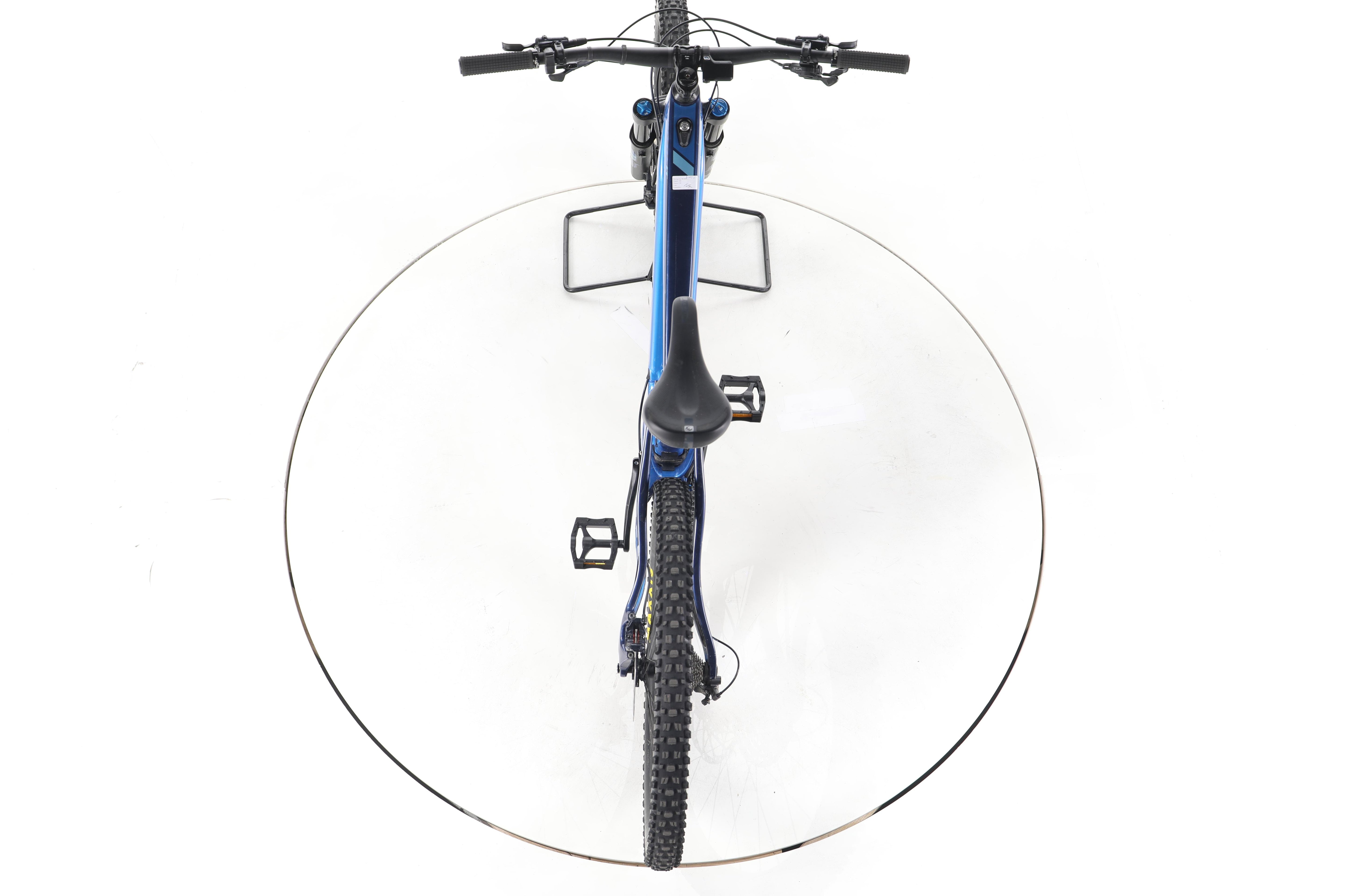 Pivot Cycles Shuttle LT E-Bike Fully Carbon - Image 22