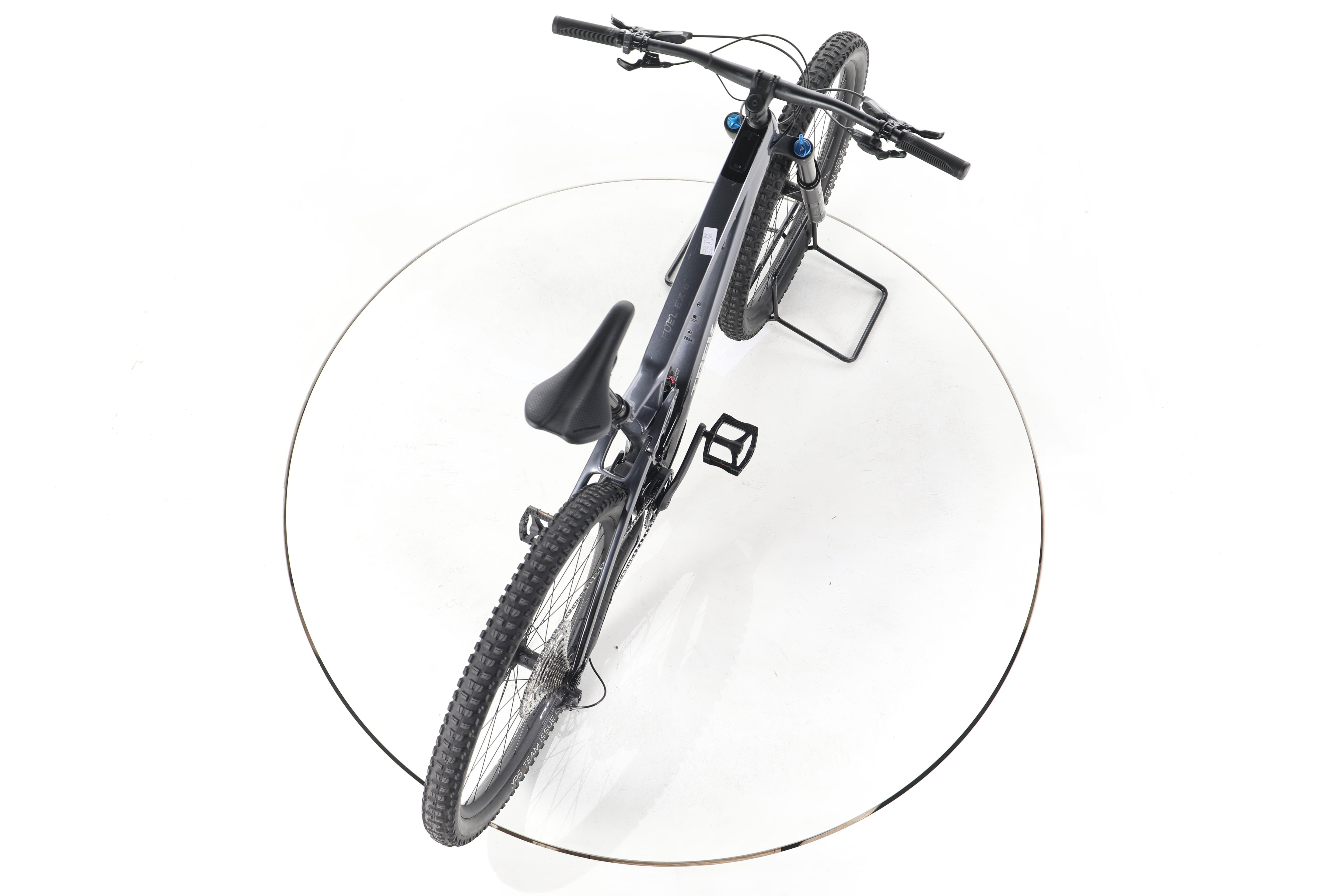 Trek Fuel EXe 9.7 E-Bike Fully Carbon - Image 23