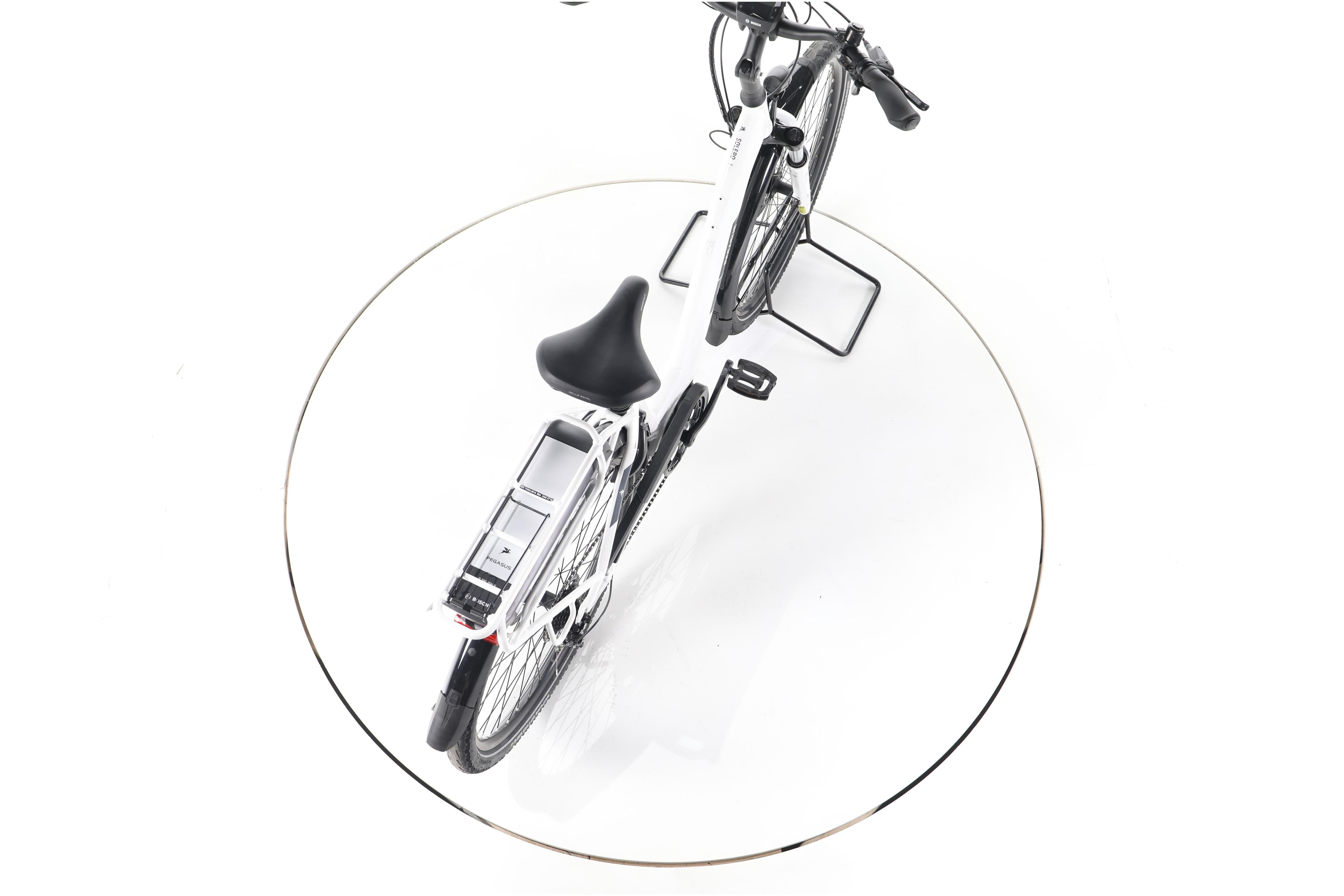 Pegasus Solero E9 Performance Trekking E-Bike Tiefeinsteiger - Image 23