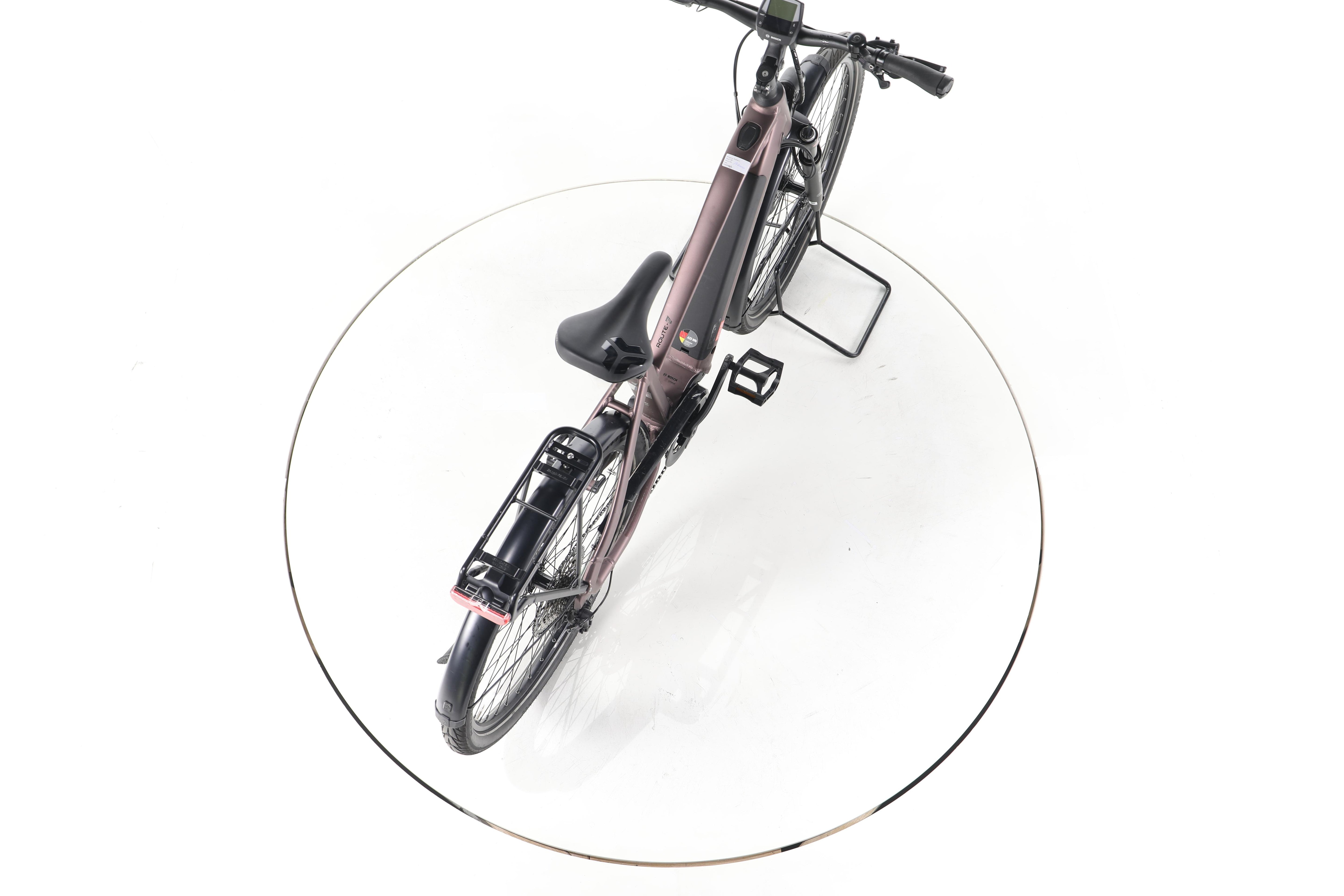 Carver Route E.530 Trekking E-Bike - Image 23
