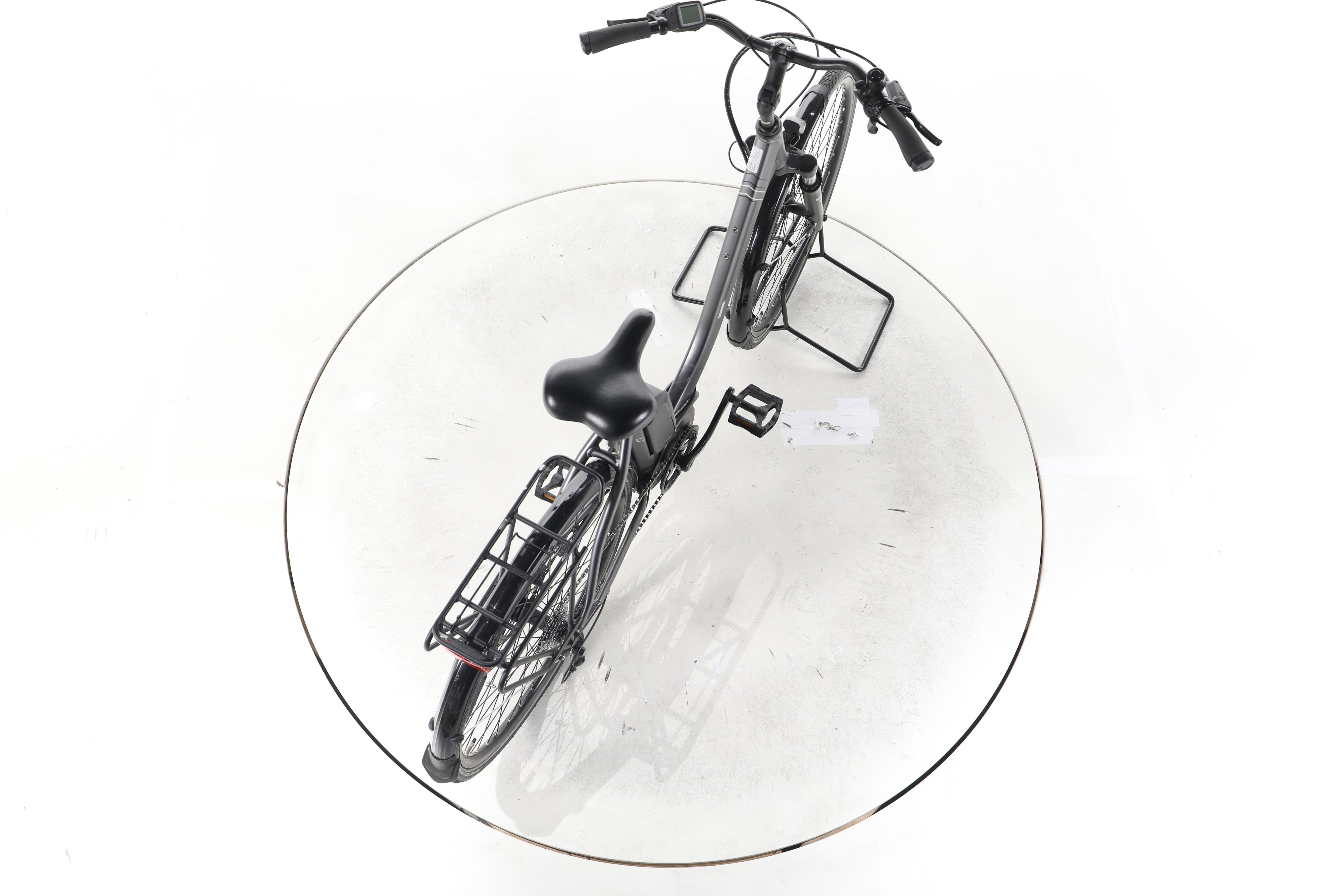 Triumph E-Bird Ultra Trekking E-Bike Tiefeinsteiger - Image 23