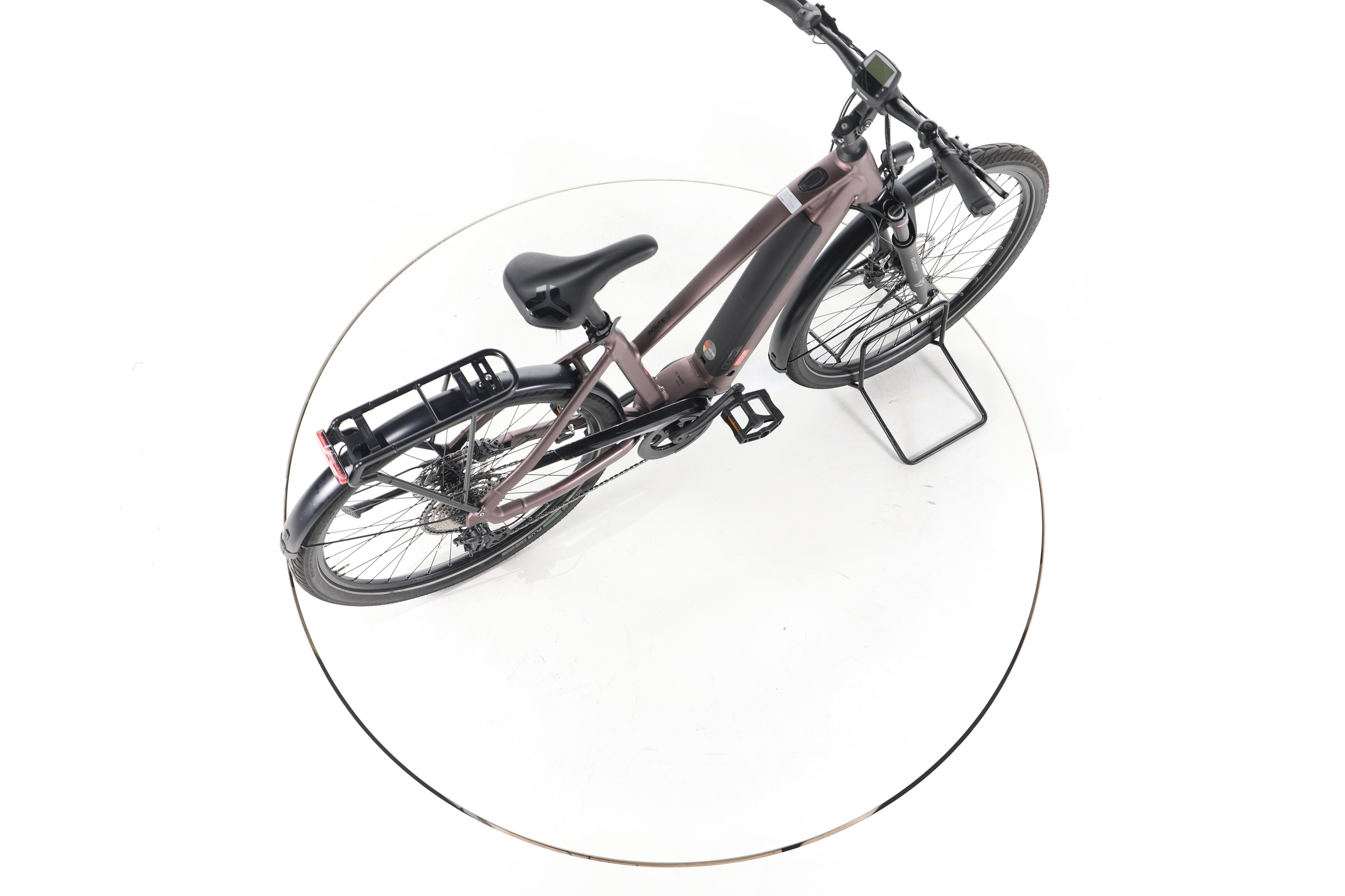 Carver Route E.530 Trekking E-Bike - Image 24