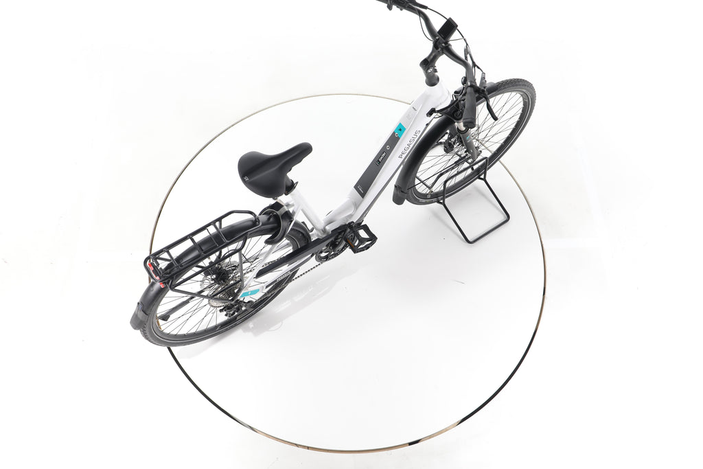 Pegasus Premio EVO 10 Lite Trekking E-Bike Tiefeinsteiger - Image 24