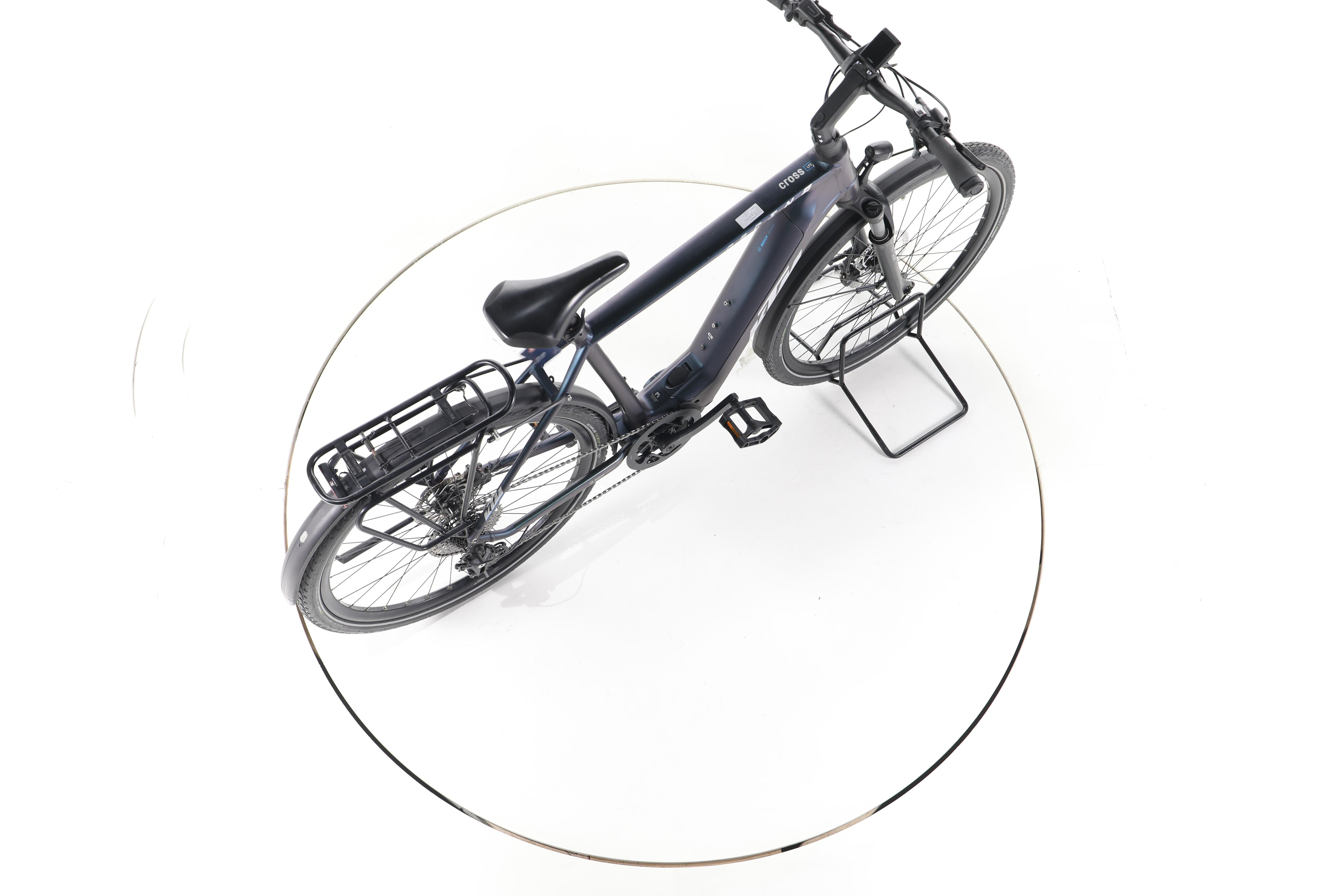 KTM Macina Cross LFC Trekking E-Bike - Image 24