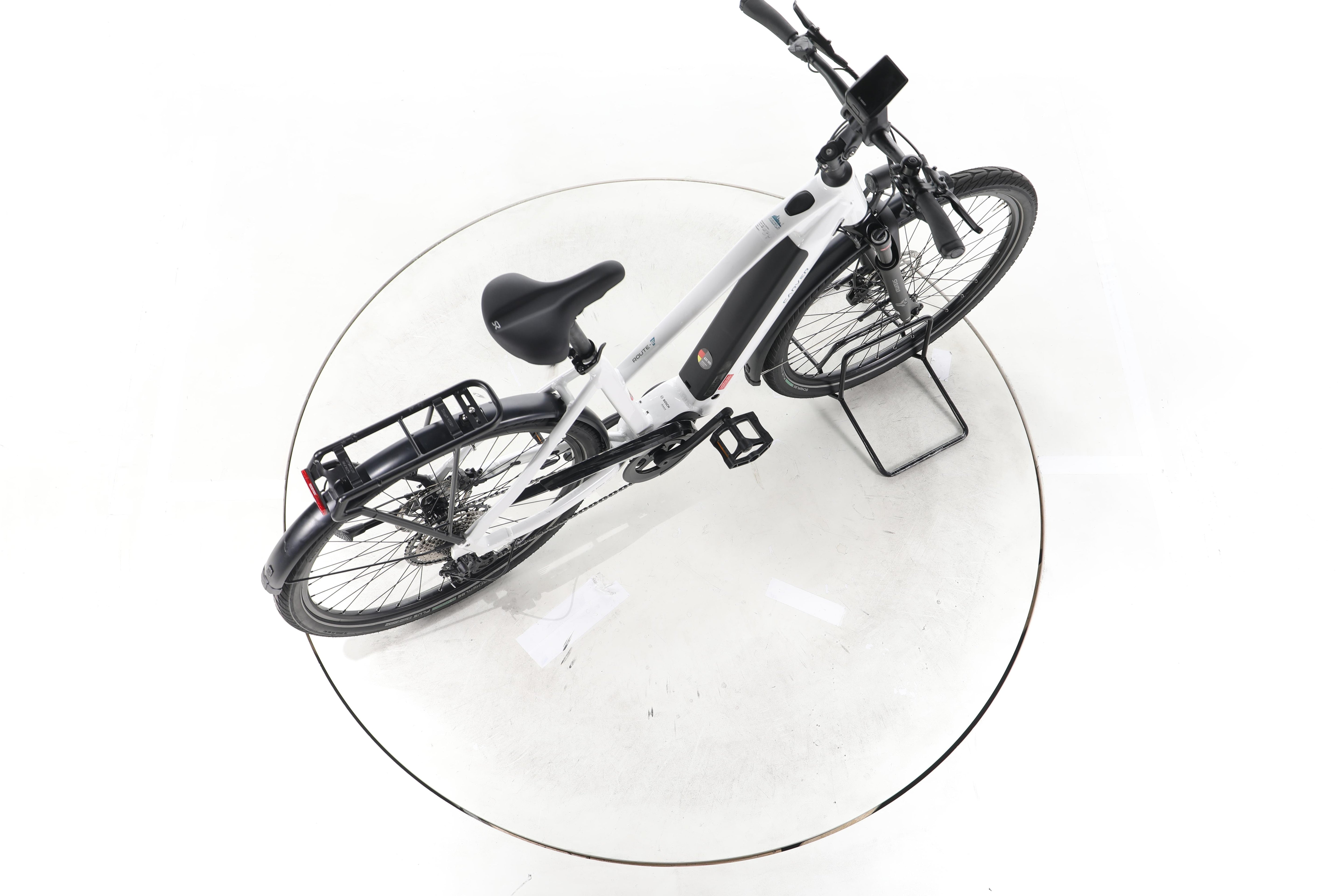 Carver Route E.540 Trekking E-Bike - Image 24