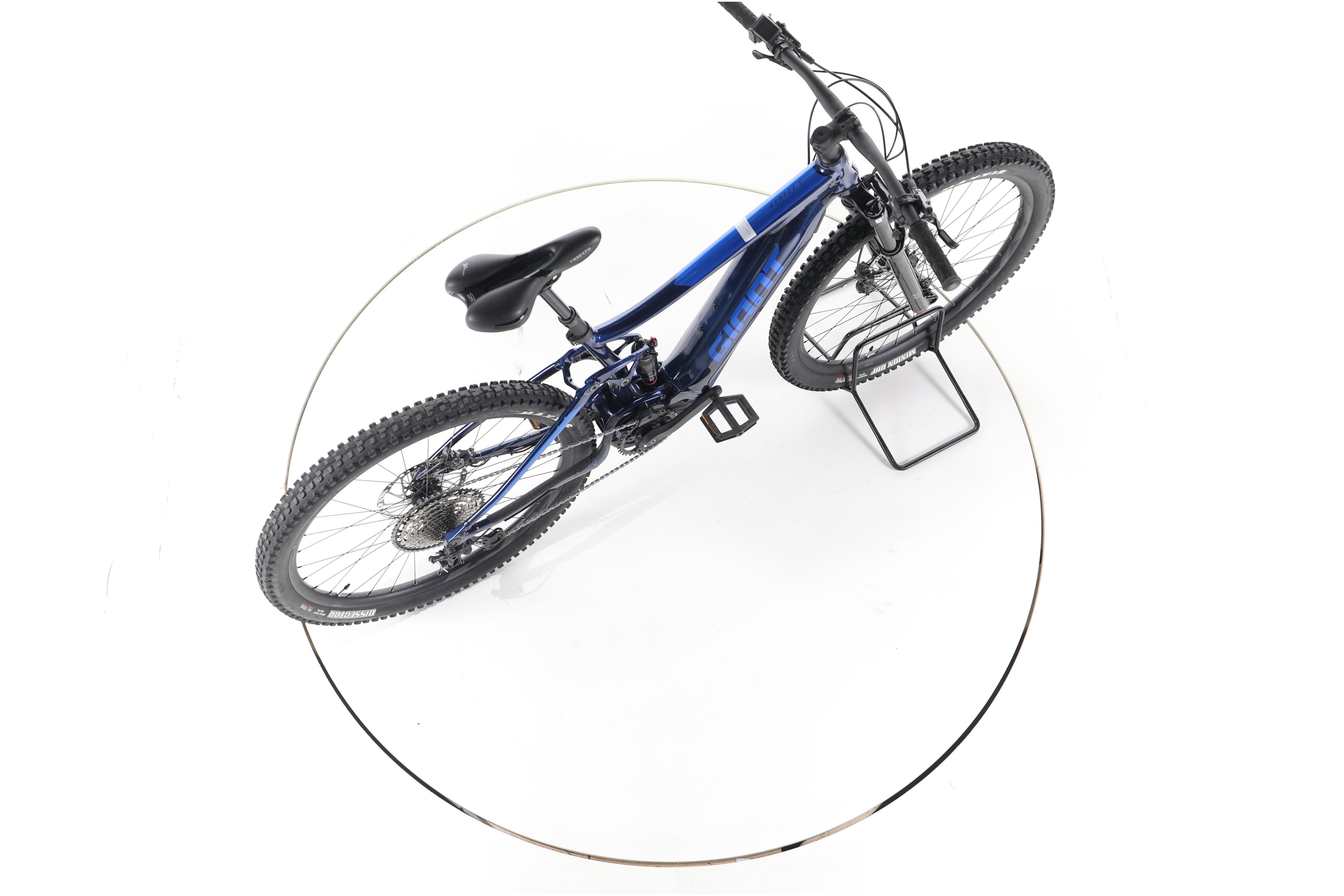 Giant Stance E+ Pro 0 Fully E-Bike - Image 24