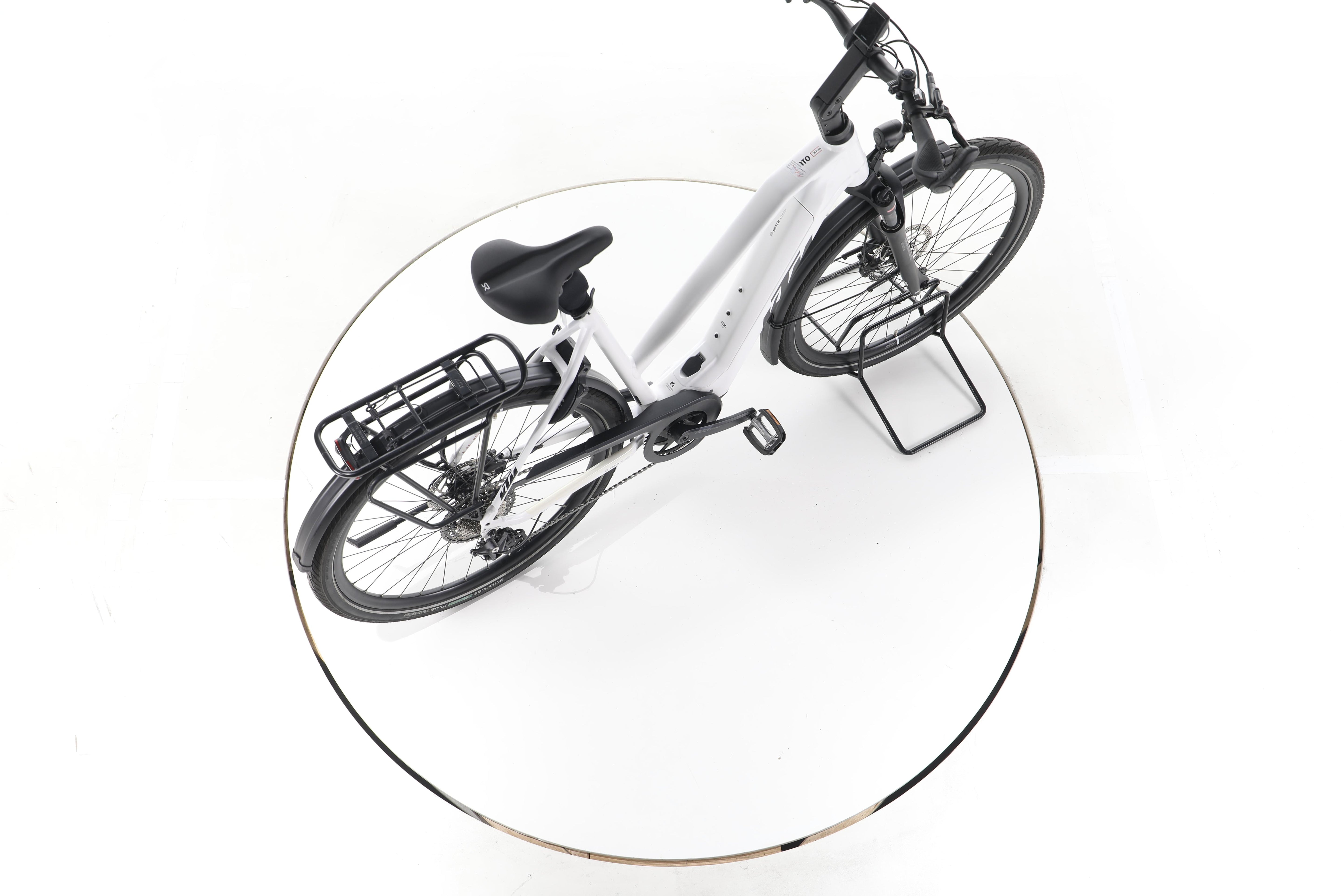 KTM Cento 10 Plus Trekking E-Bike 2024 - Image 24
