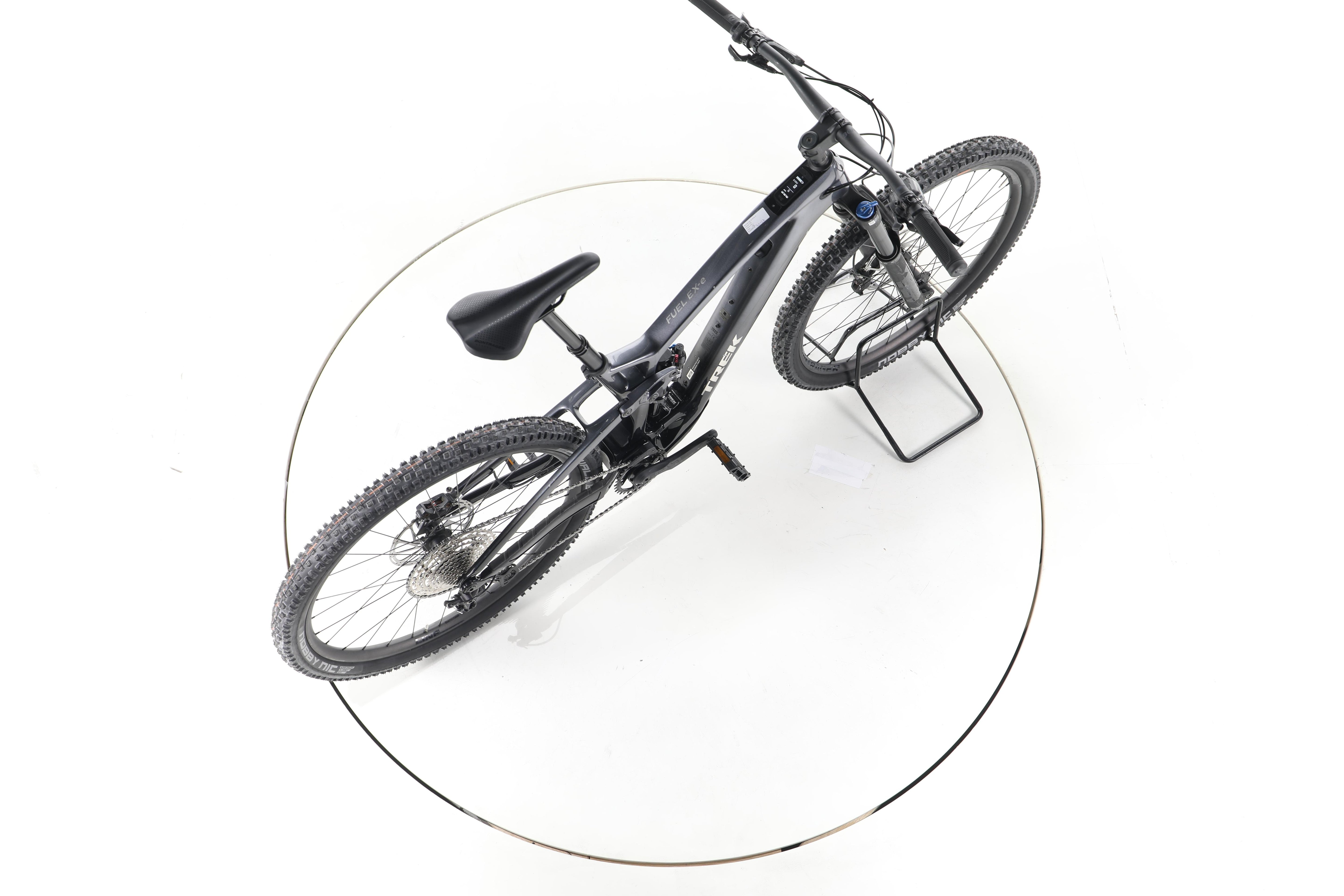 Trek Fuel EXe 9.7 Fully E-Bike Carbon - Image 24