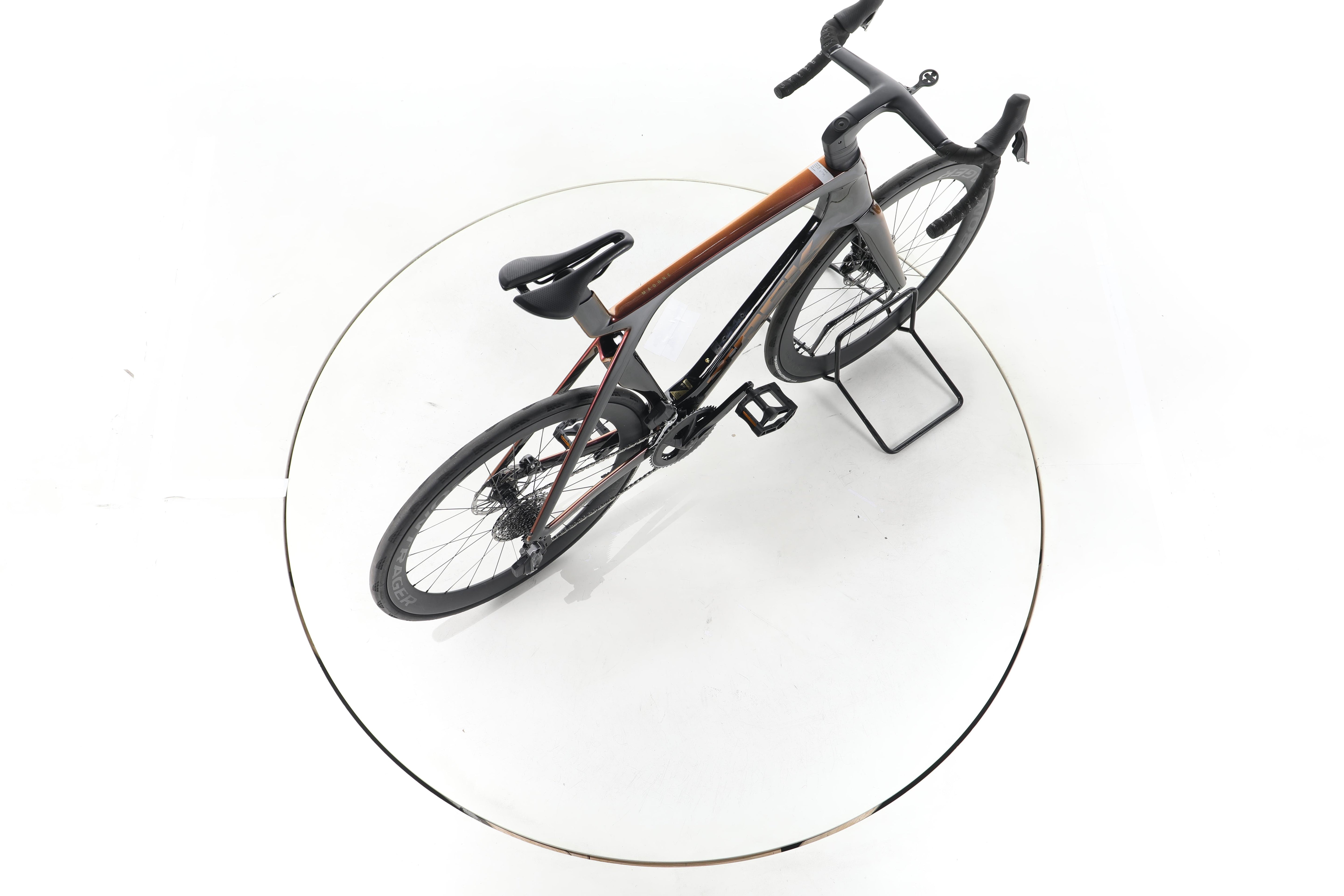 Trek Madone SLR 6 AXS Gen 7 - Image 24
