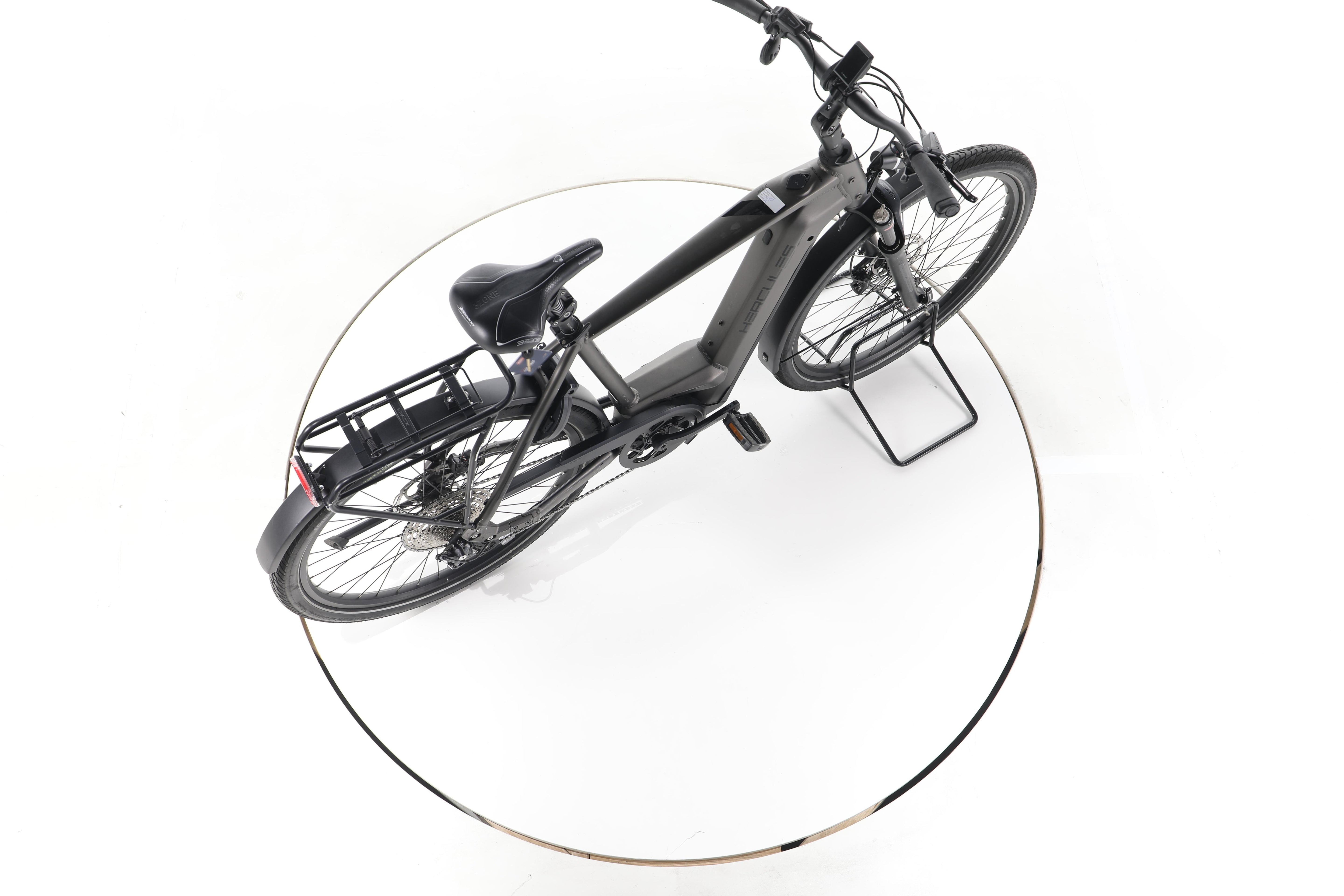 Hercules Futura Max I-F5 Trekking E-Bike - Image 24