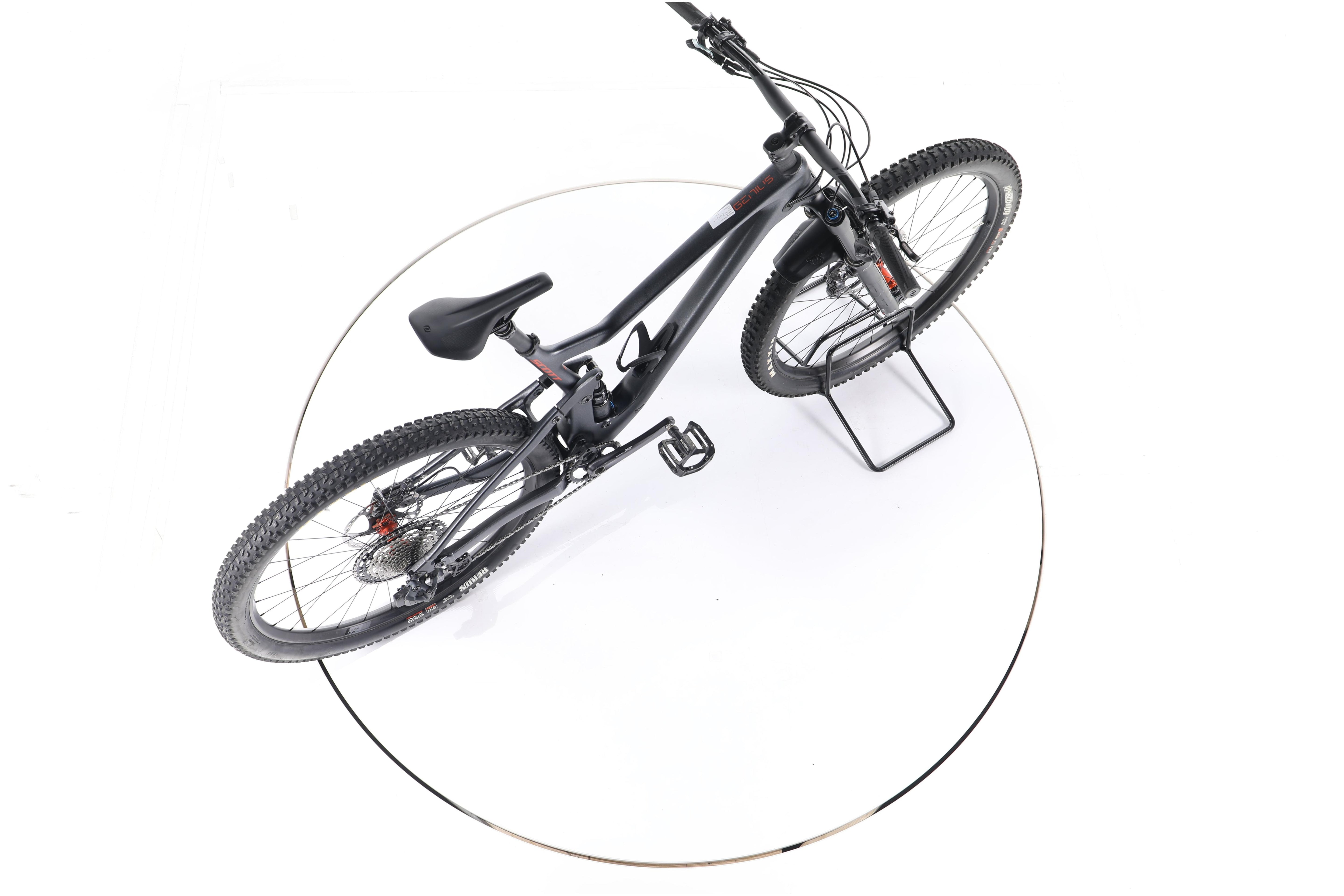 Scott Genius 910 Fahrrad Fully - Image 24