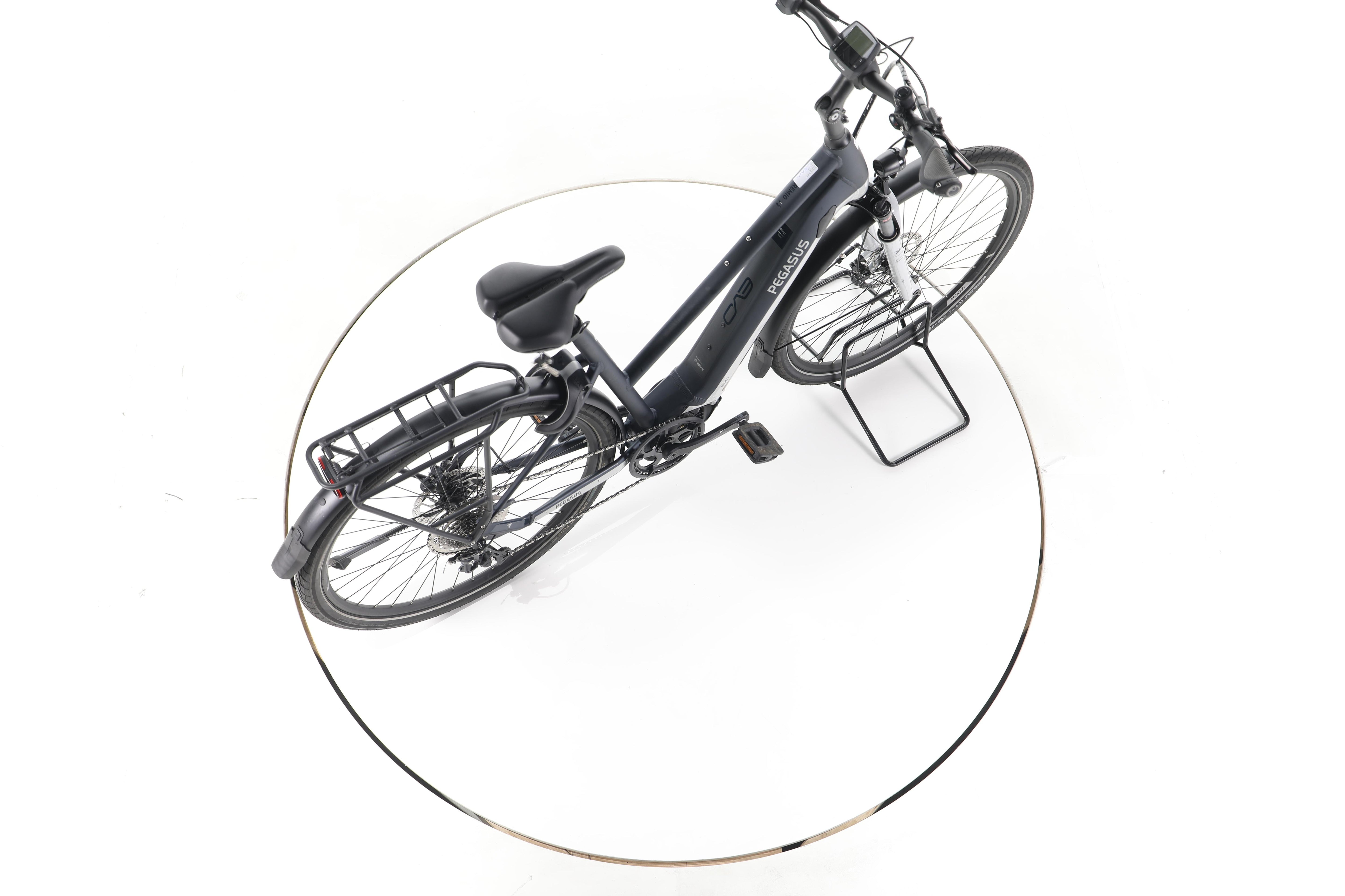 Pegasus Premio EVO 10 Lite Trekking E-Bike - Image 24