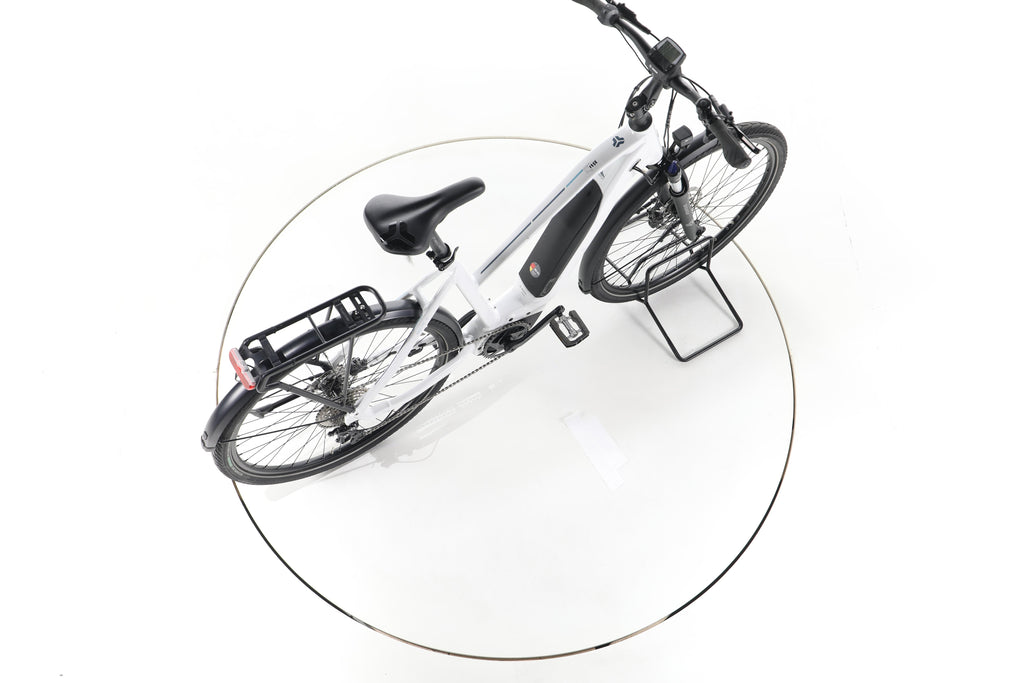 Carver Route E.420 Trekking E-Bike - Image 24