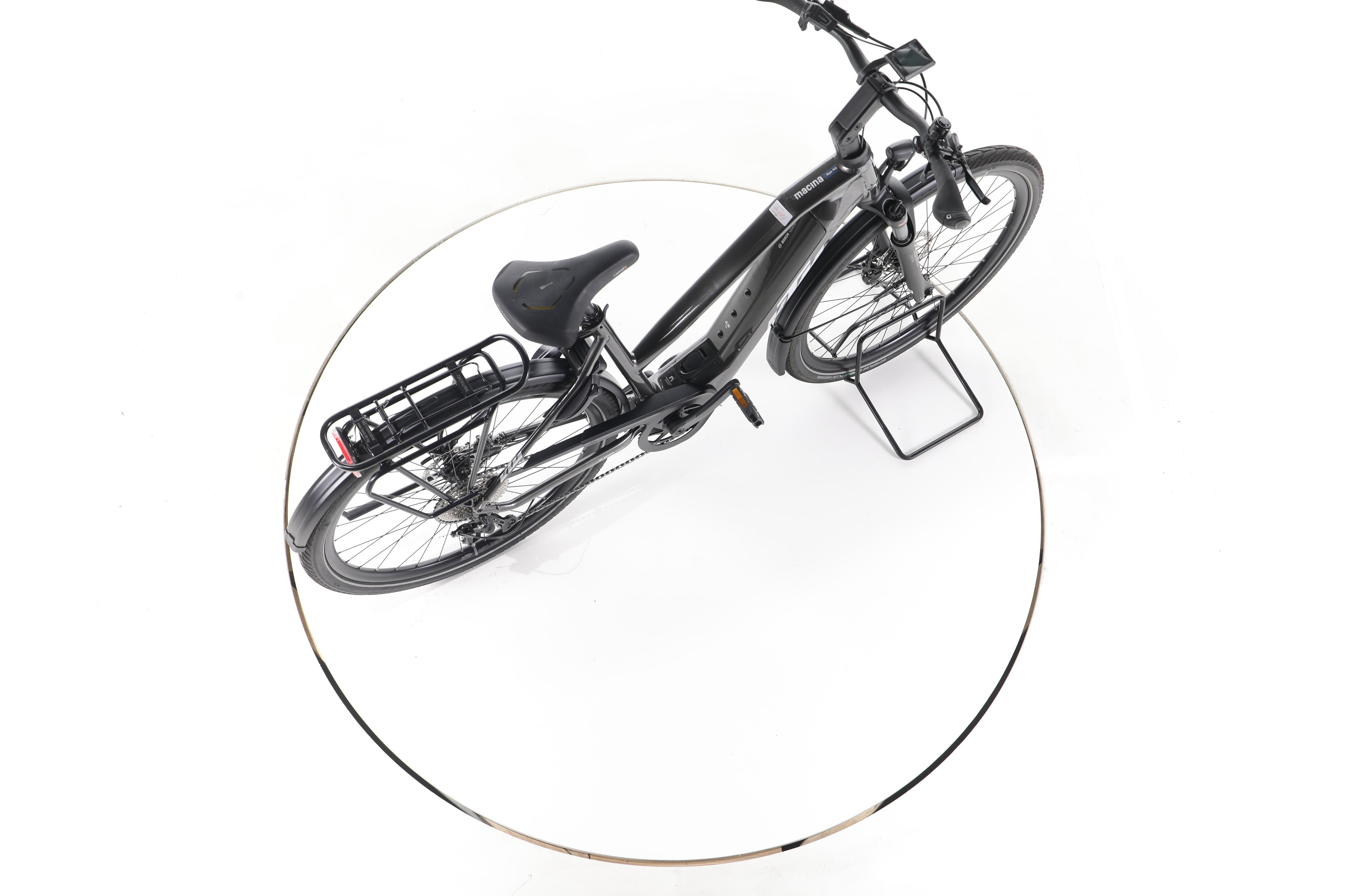 KTM Macina Style 740 Trekking E-Bike - Image 24