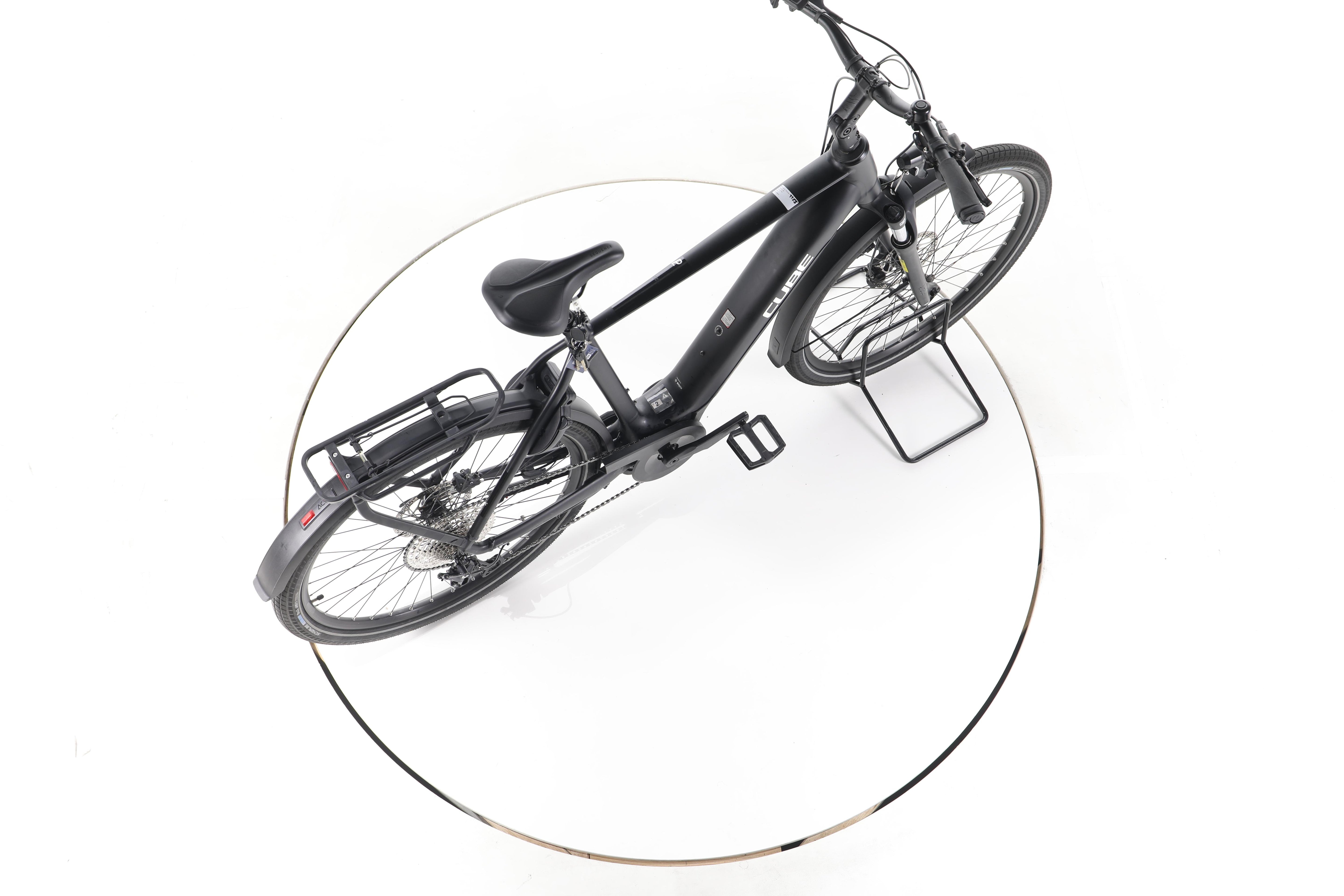 Cube Touring Hybrid Pro Trekking E-Bike - Image 24
